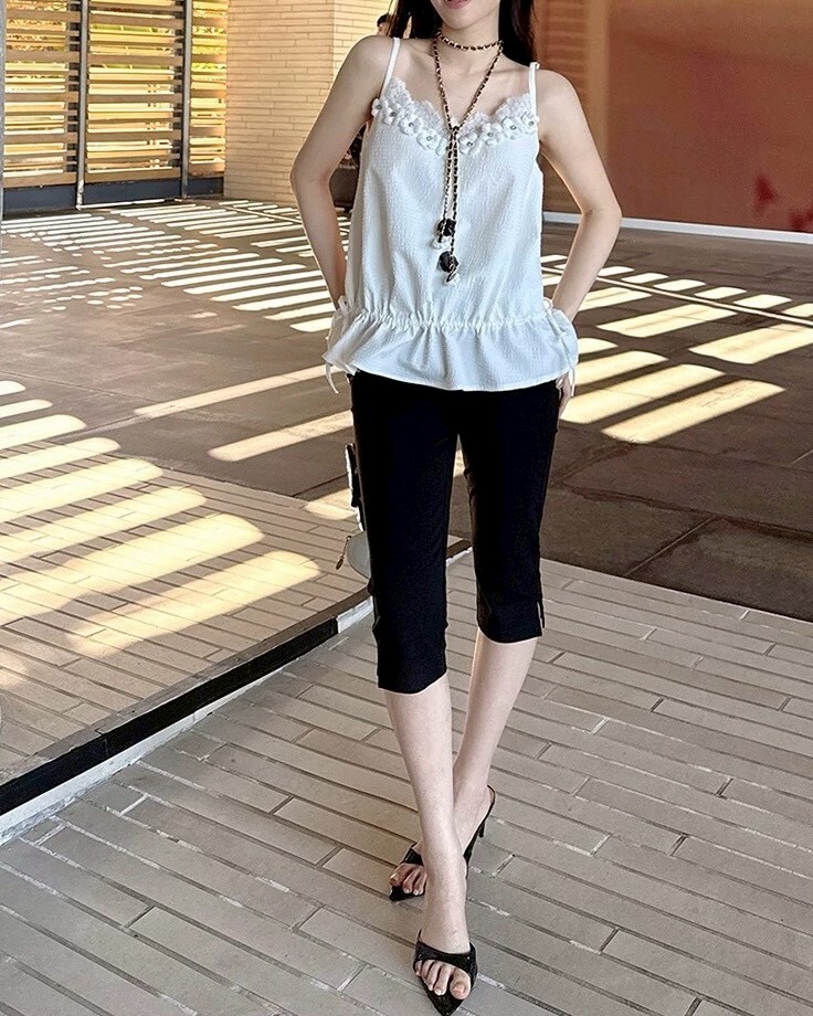 高包覆小開衩顯瘦五分褲