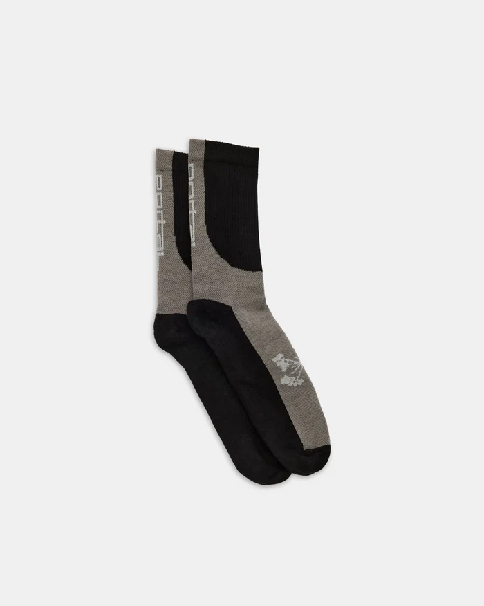 Portal｜LINEAGE ALL PURPOSE SOCK "Black Beauty"
