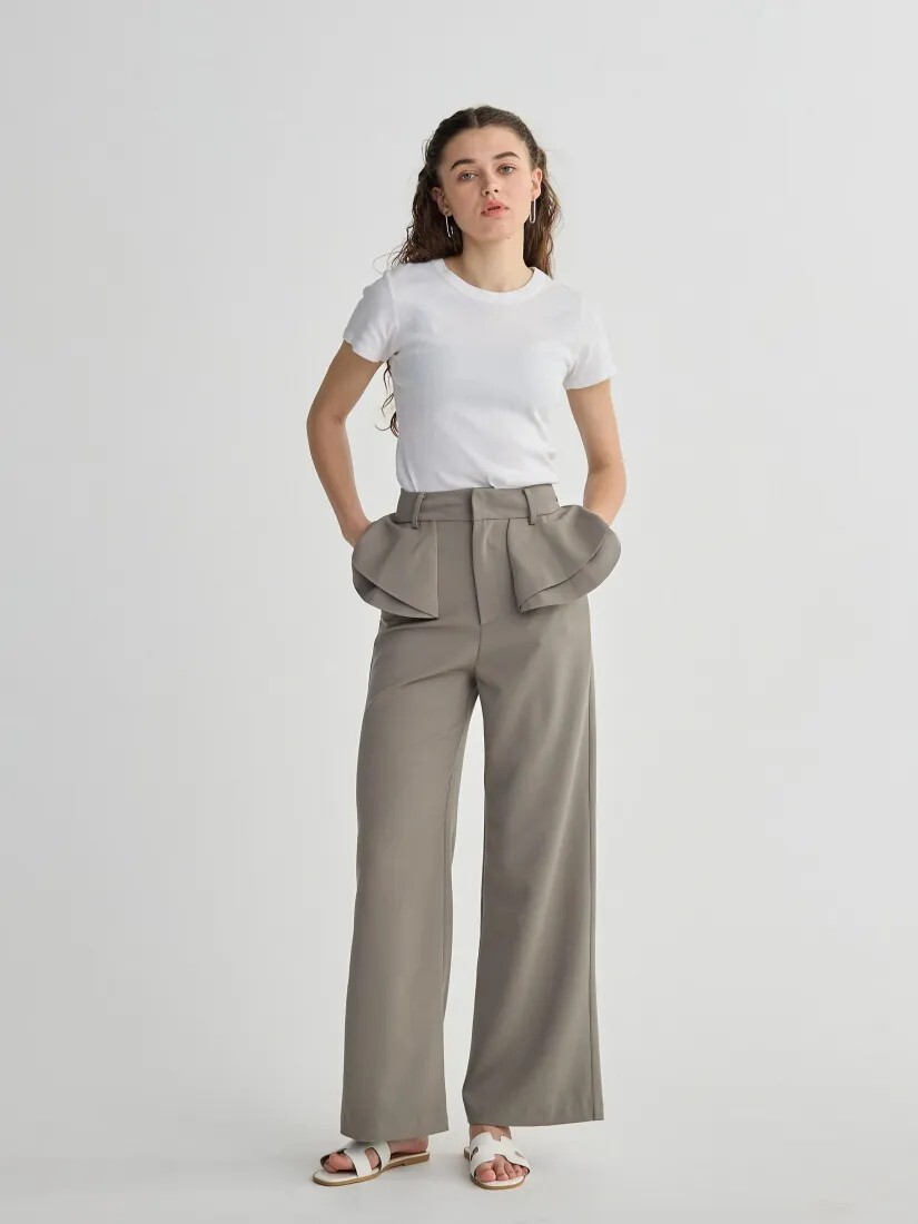 兩側可愛小裙擺造型西裝褲長褲-S-M / 3色 (Elegant & Love)