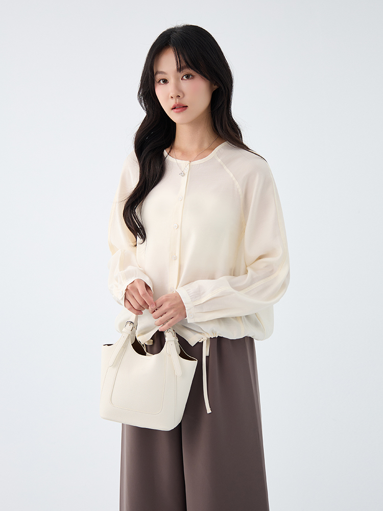OH!HER 輕透感下擺抽繩上衣(6%羊毛.63%天絲）