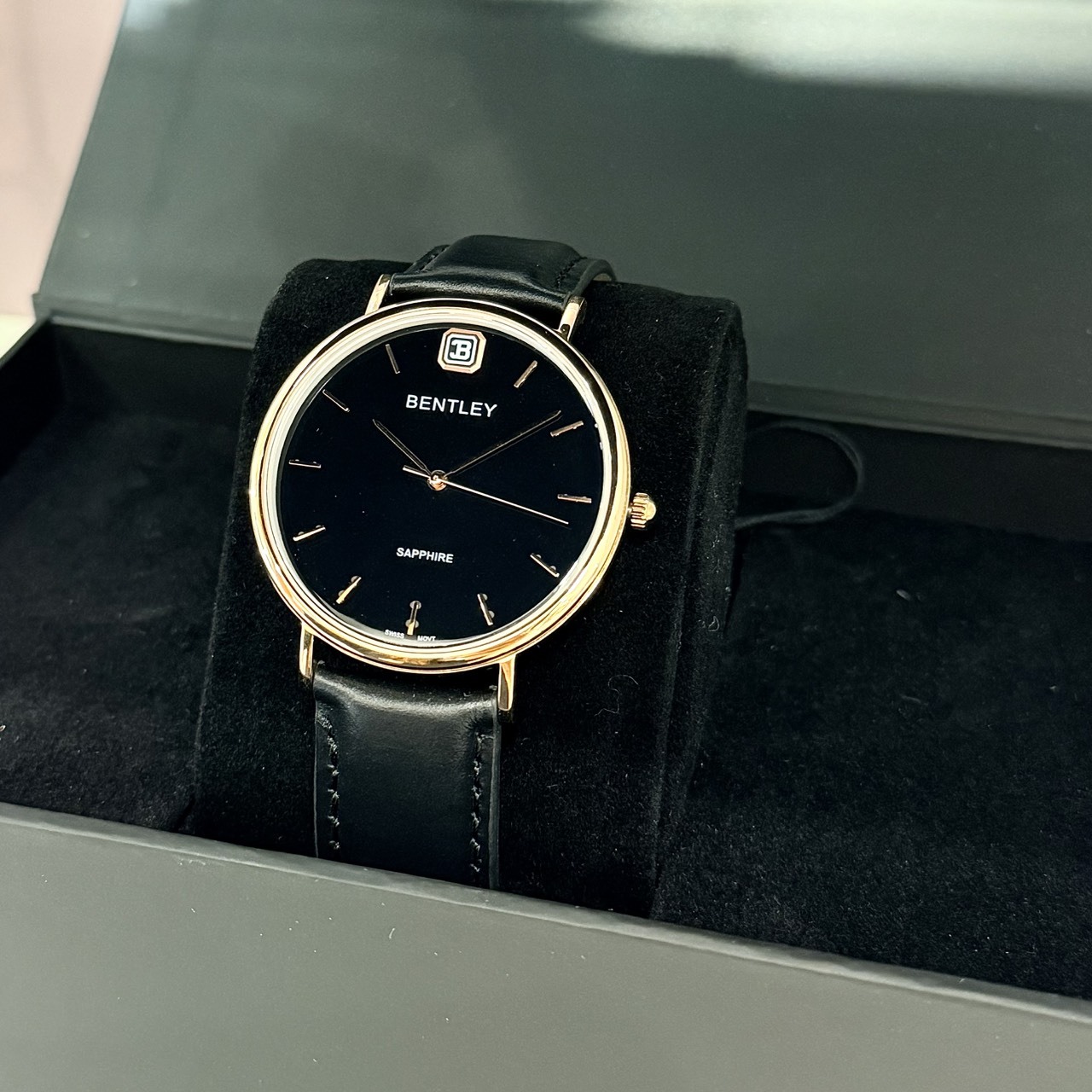 【BENTLEY 賓利】 文青極簡系列 玫瑰金 黑色 瑞士機芯  真皮皮帶 手錶