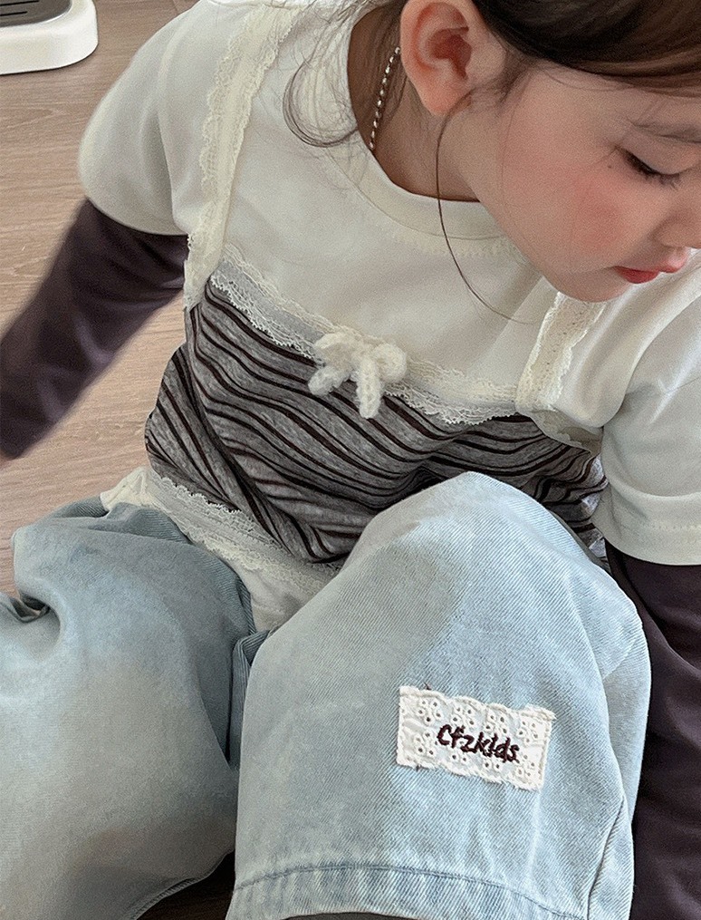 水洗小標牛仔褲