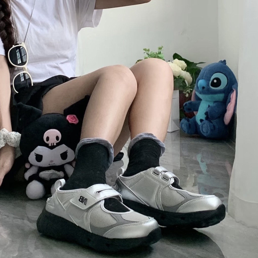 【預購】NEW BALANCE NB BREEZE 瑪莉珍鞋 銀色 SD2202SI2