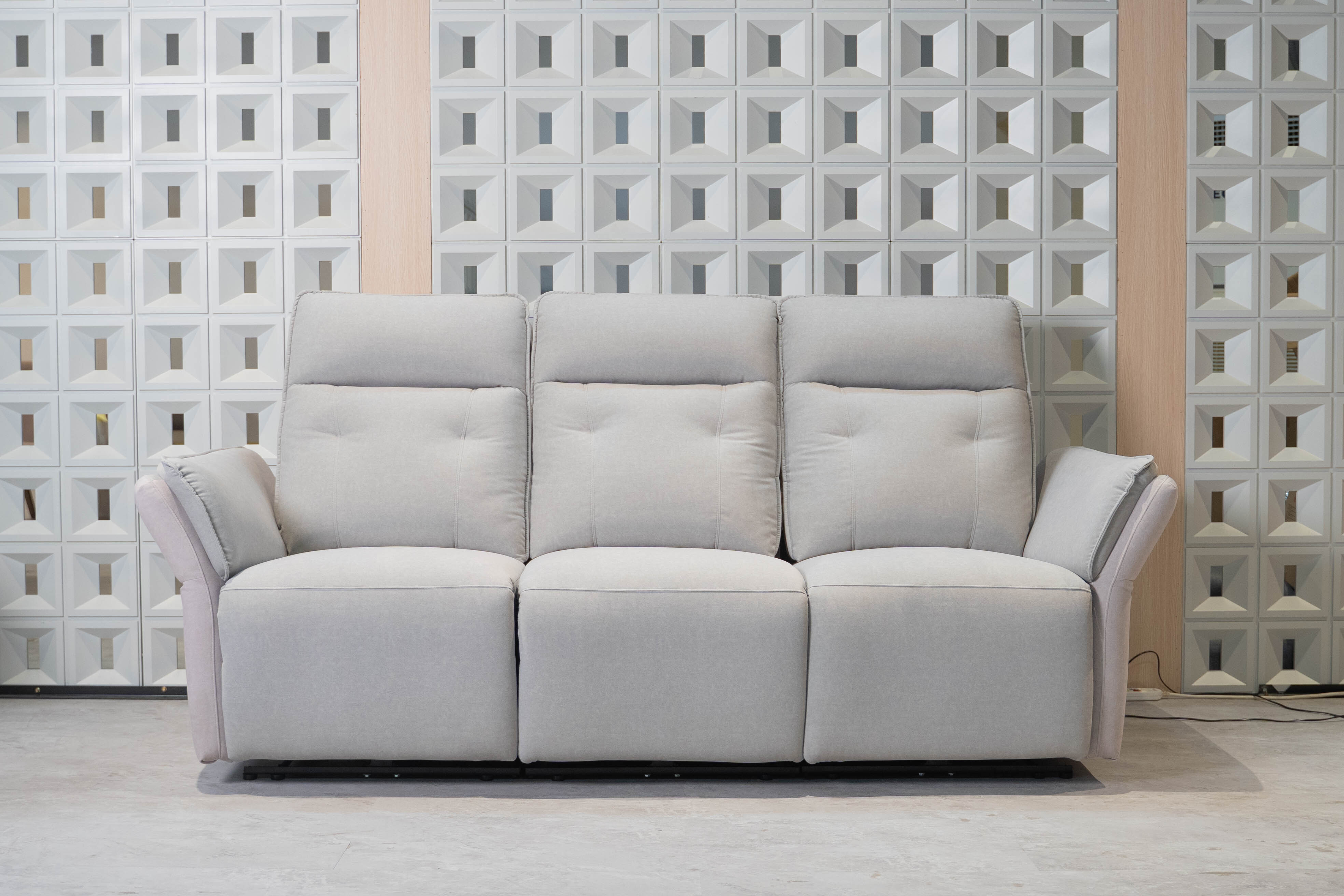 【蒂芬妮】三位三電動沙發