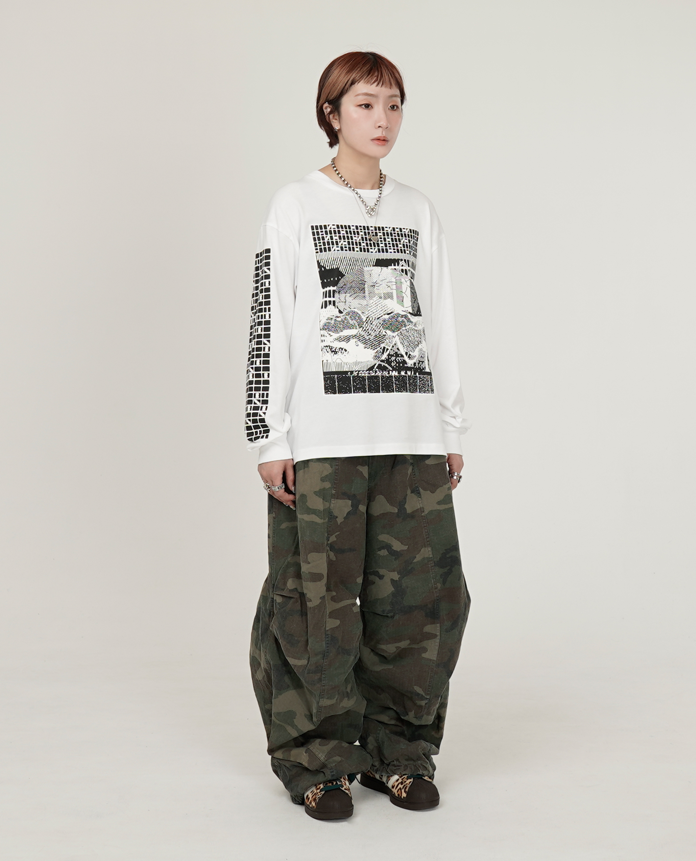 LOOSE JOINTS BROSHUDA - 'WELTWERDUNG' L/S TEE - 26SS