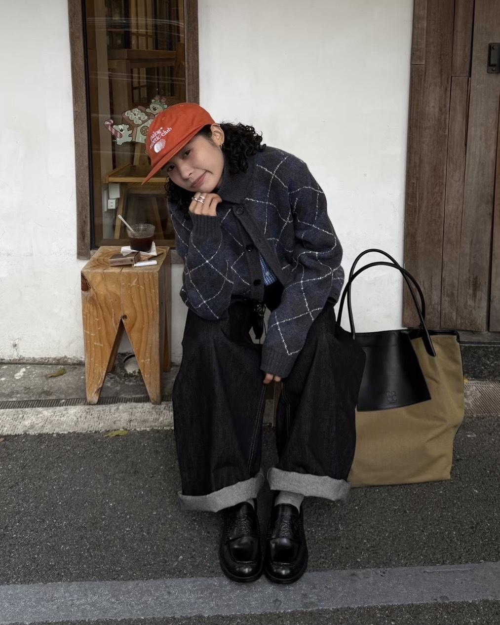 <單雙免運💥>英倫 吸血鬼 雕花 樂福 皮鞋 兩色