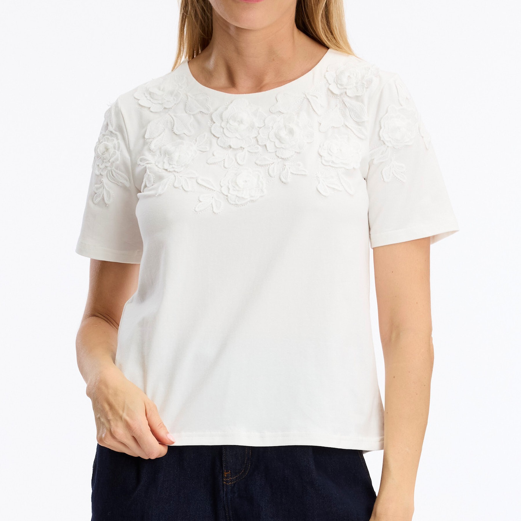 1LU0330-148 [LEO & UGO] T-Shirt With Floral Detail White #TEV656-WHITE (EU)