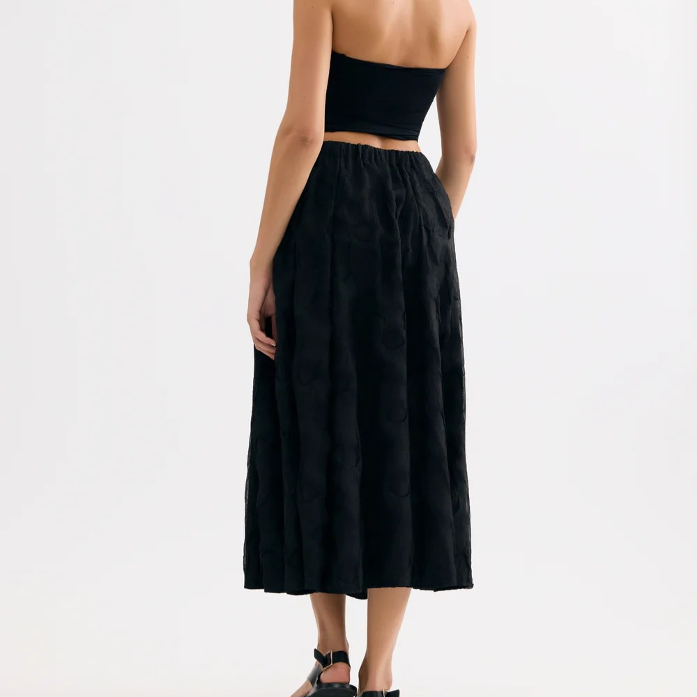 1LU0330-036 [LEO & UGO] Textured Midi Skirt Black #KEJ312-BLK (EU)
