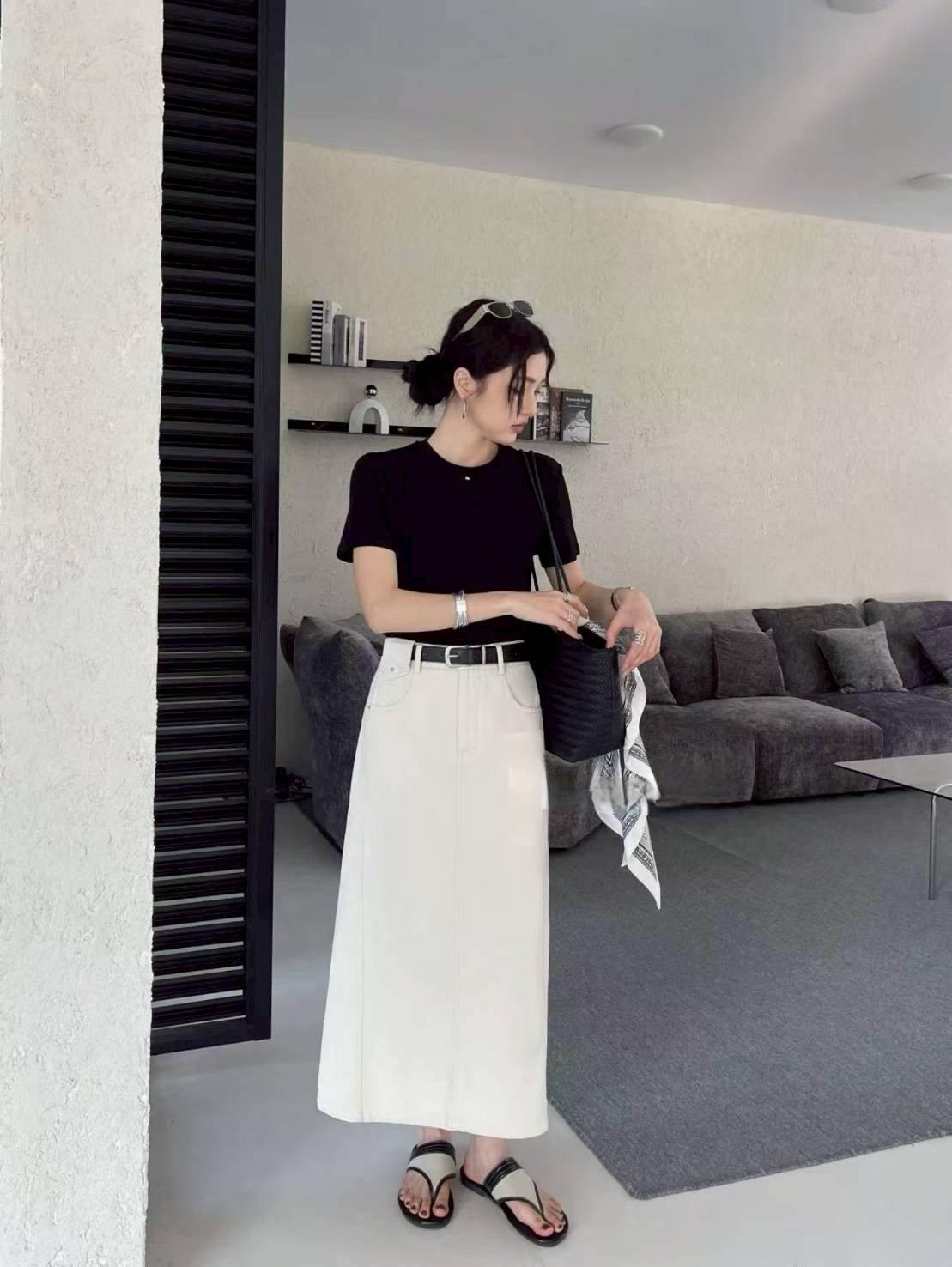 【現貨】高腰直筒牛仔長裙｜修飾比例神器・俐落顯瘦日常款