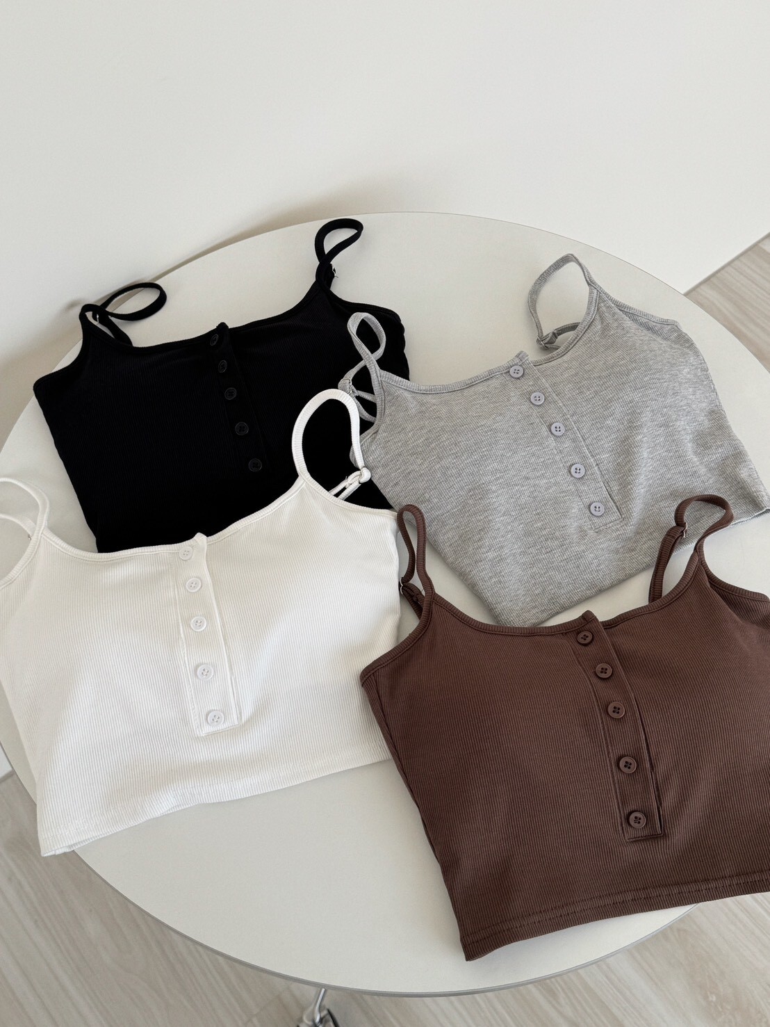 熱賣三年回歸！上排釦小可愛