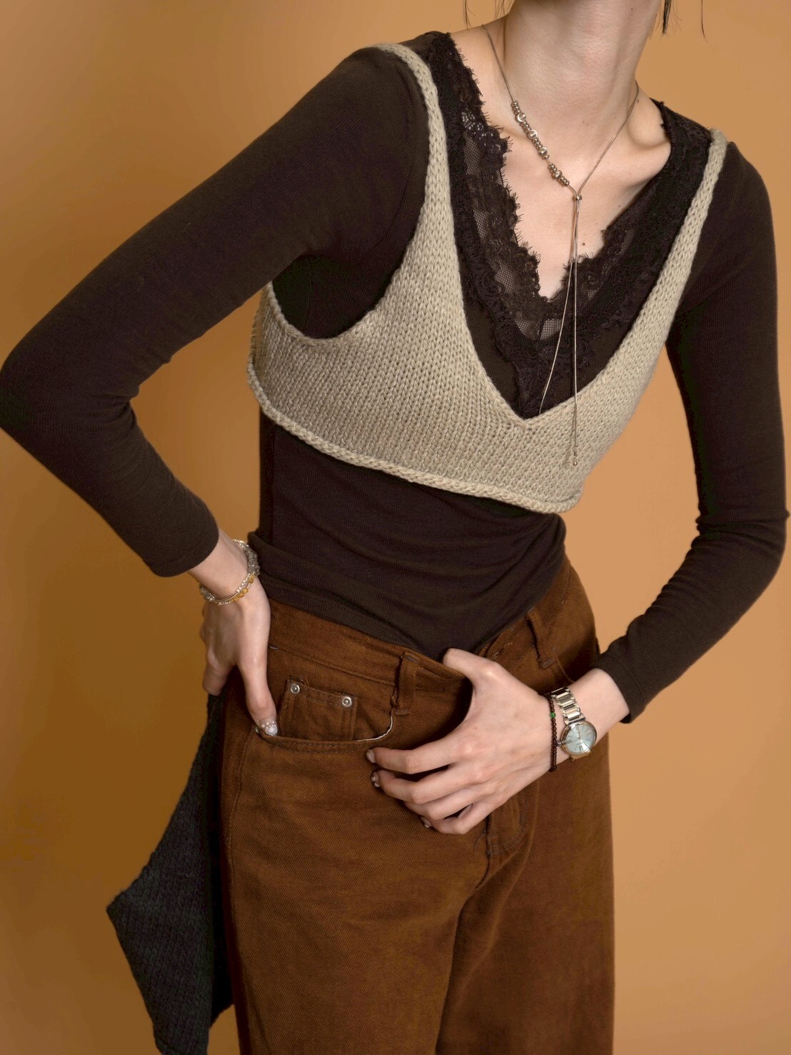 畫龍點睛必收鉤針小背心/2色均碼/中性米灰