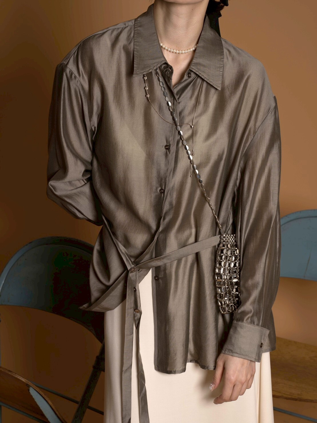 天絲與真絲的完美交融綁帶襯/4色均碼/灰綠