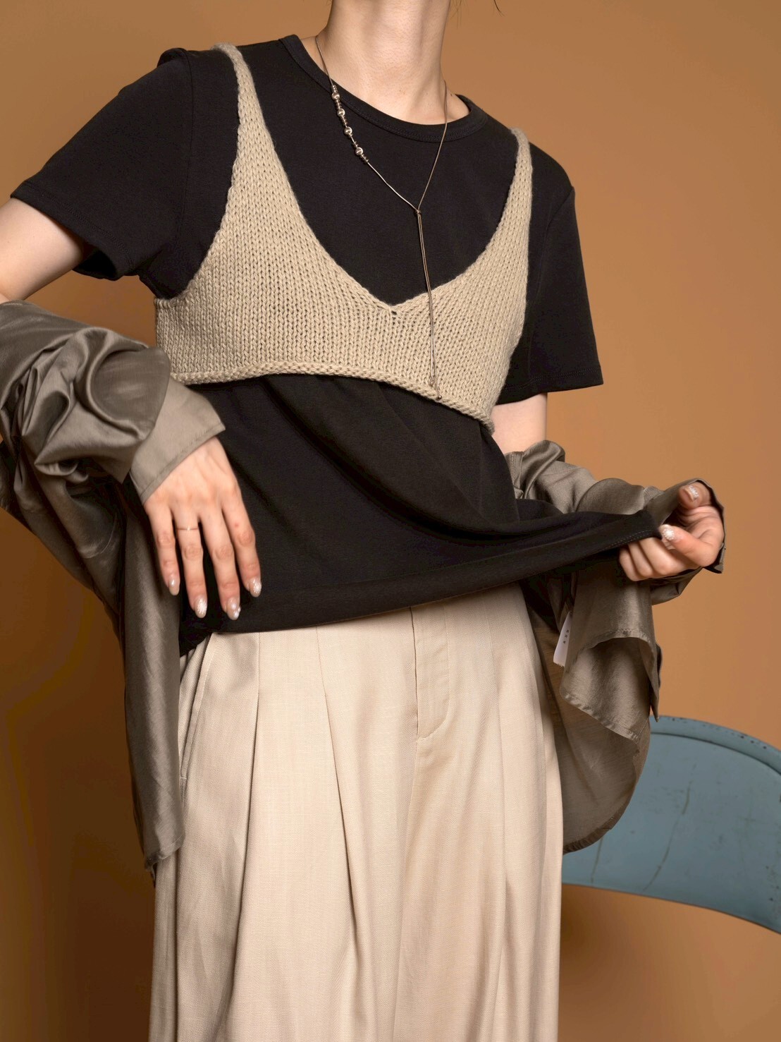 不挑身型的後中線爆彈T/9色均碼/泥灰