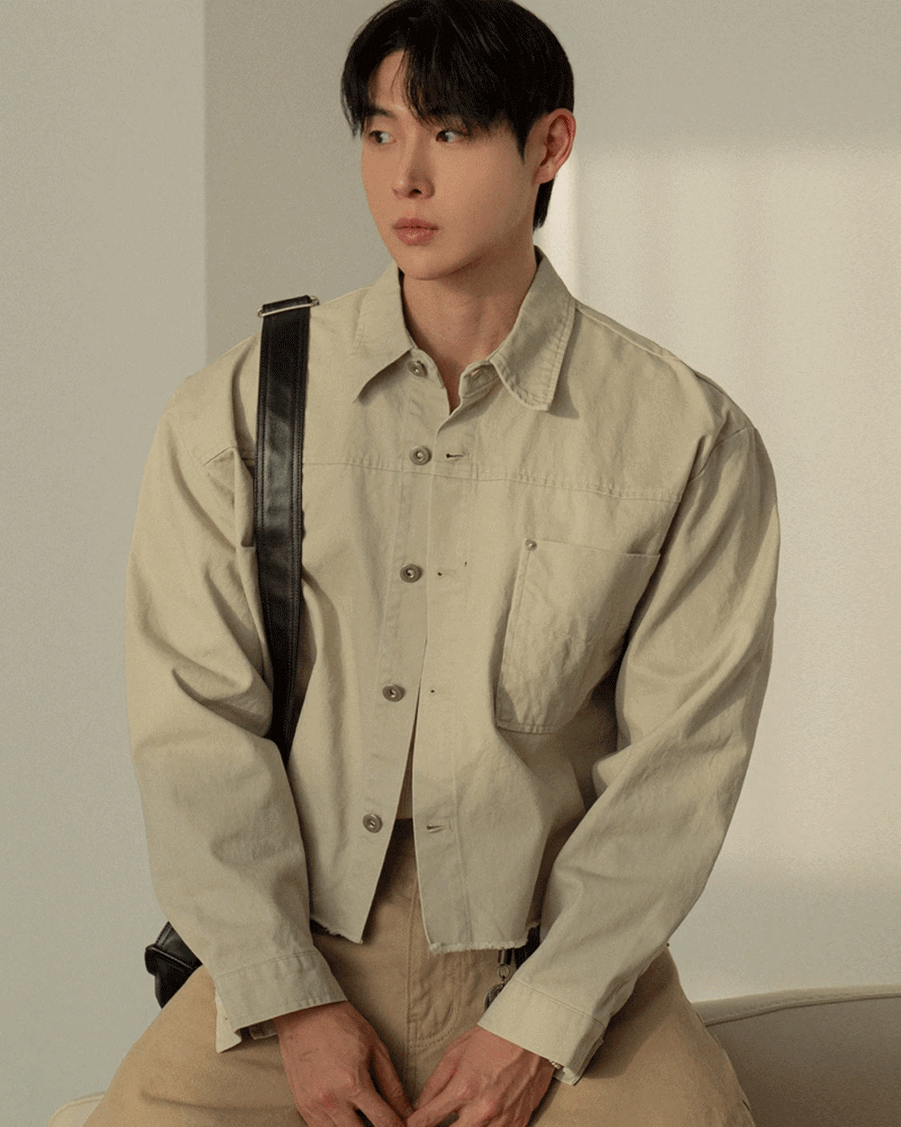 鉚釘短款襯衫夾克