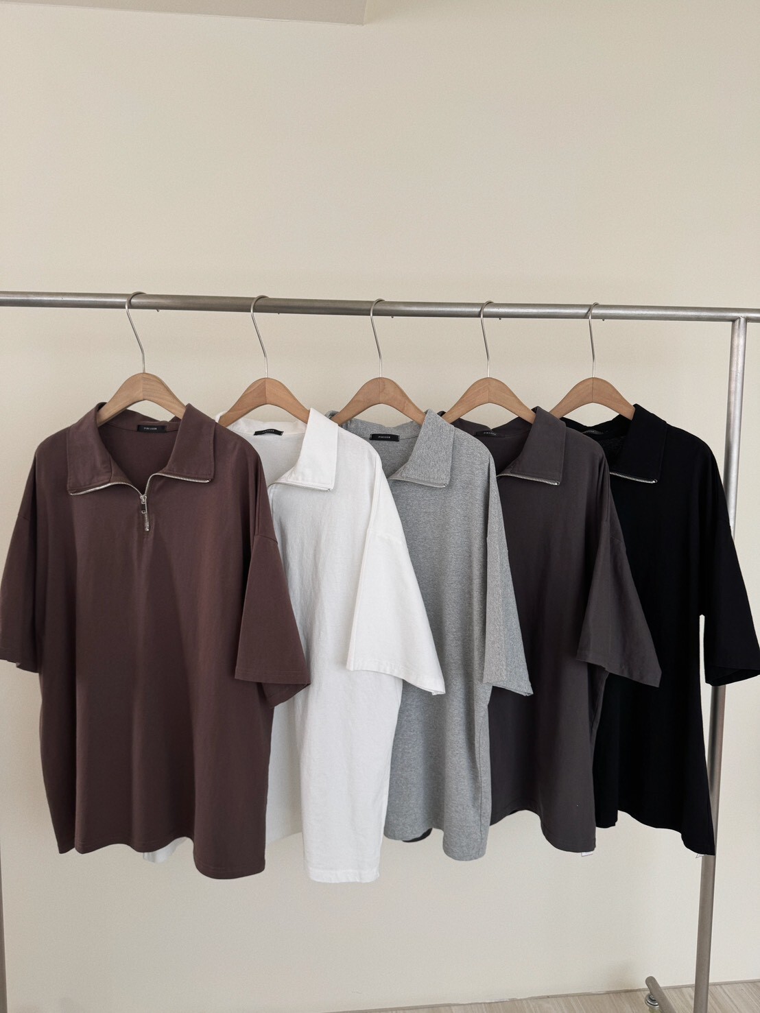 小個性立領半拉鍊短袖寬鬆大Tee