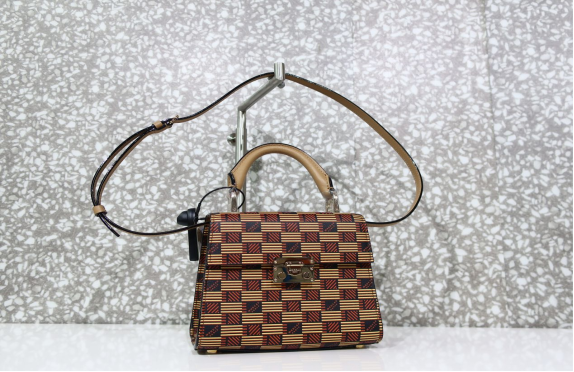 MOREAU HANDBAG MUNEBBPRCALF-CLCR -M