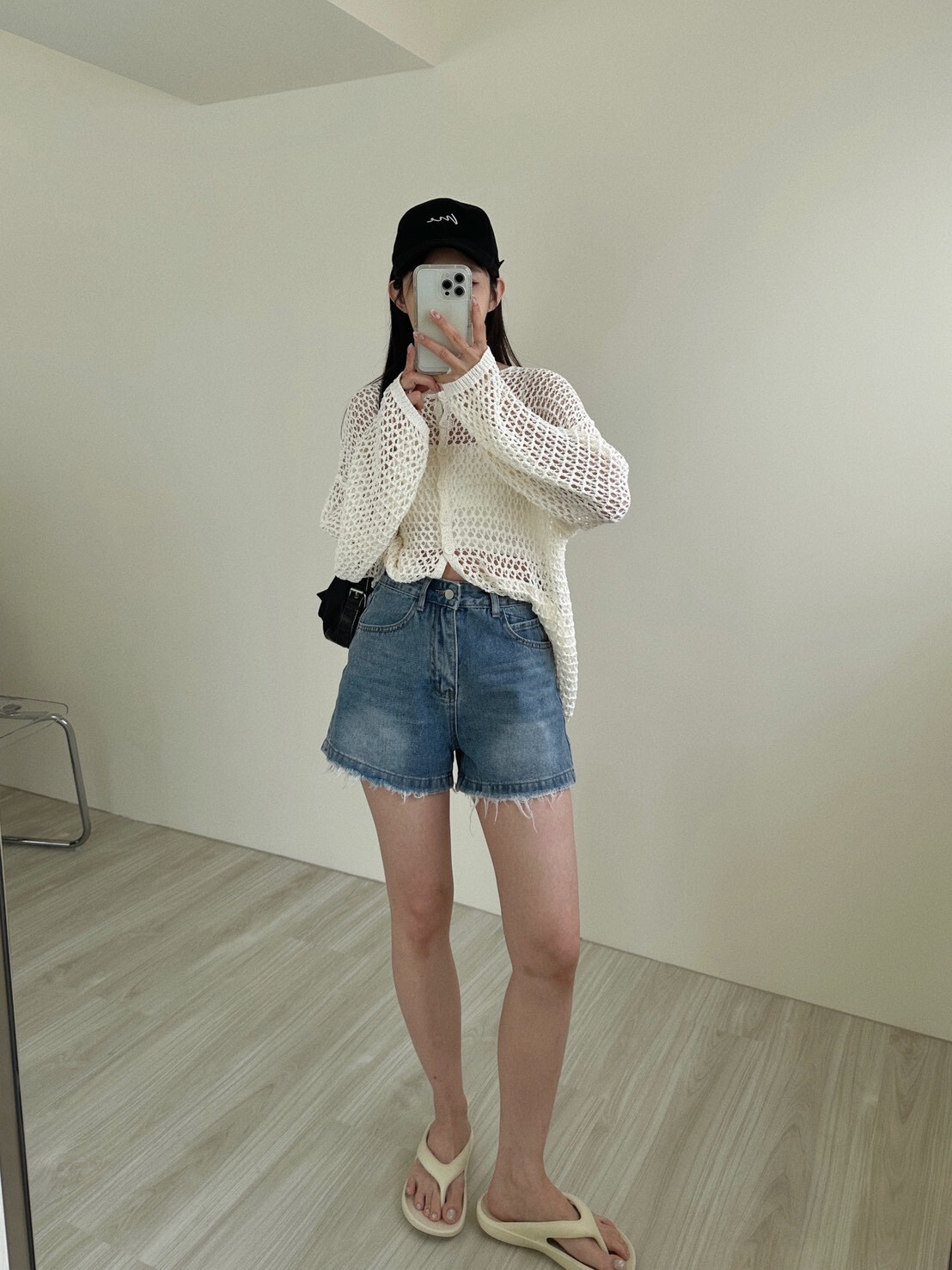 不露屁股蛋牛仔短褲