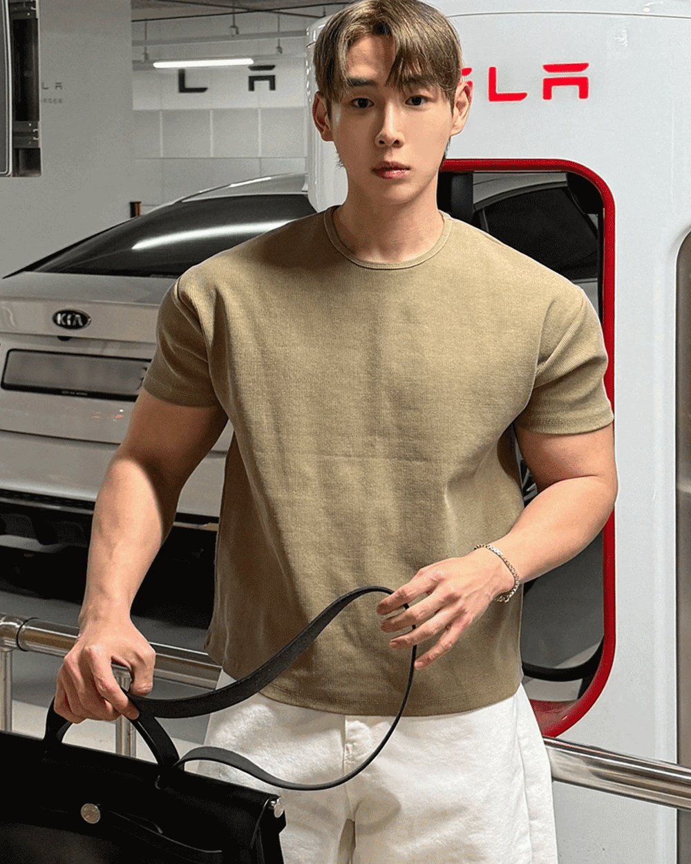 顏料染色短款肌肉T恤