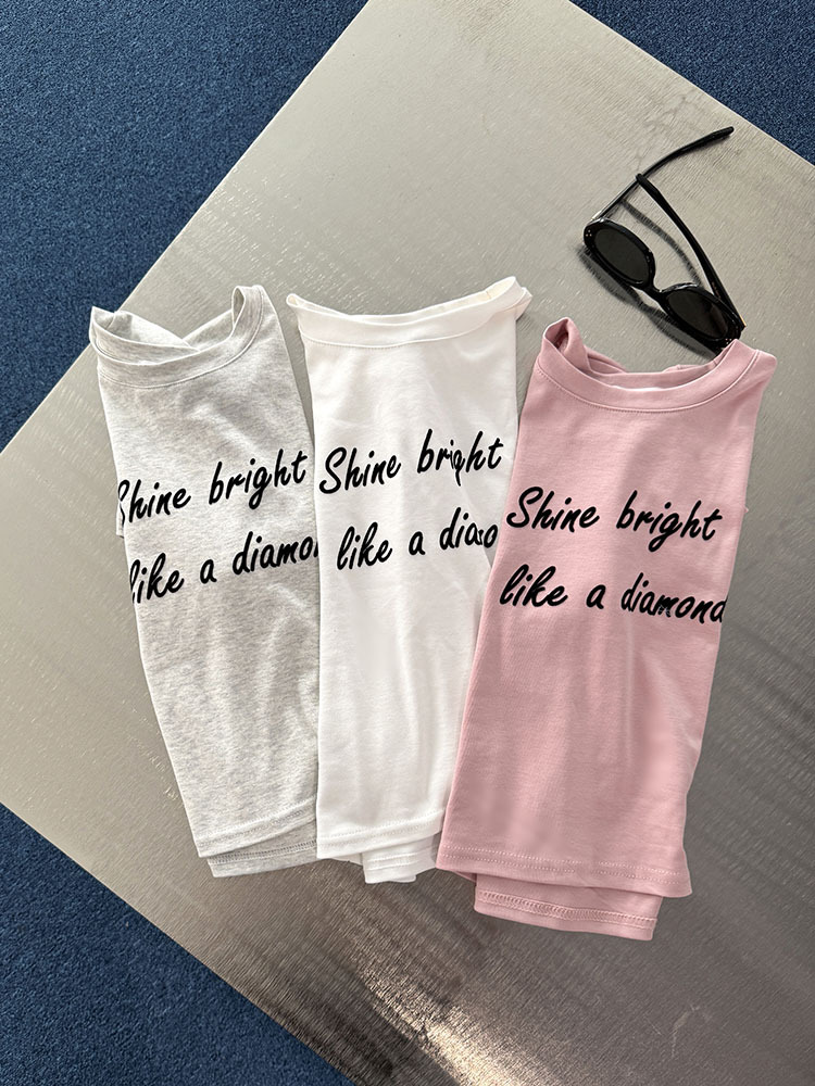 闆闆自留款！百搭絨布字母短T（4色）