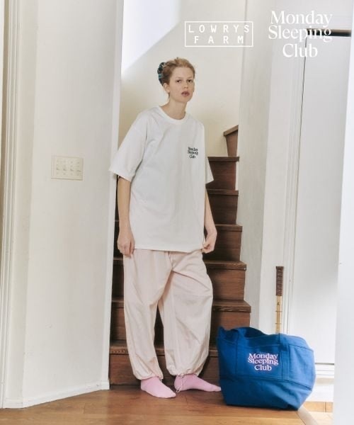 MONDAY SLEEPING CLUB / Tote