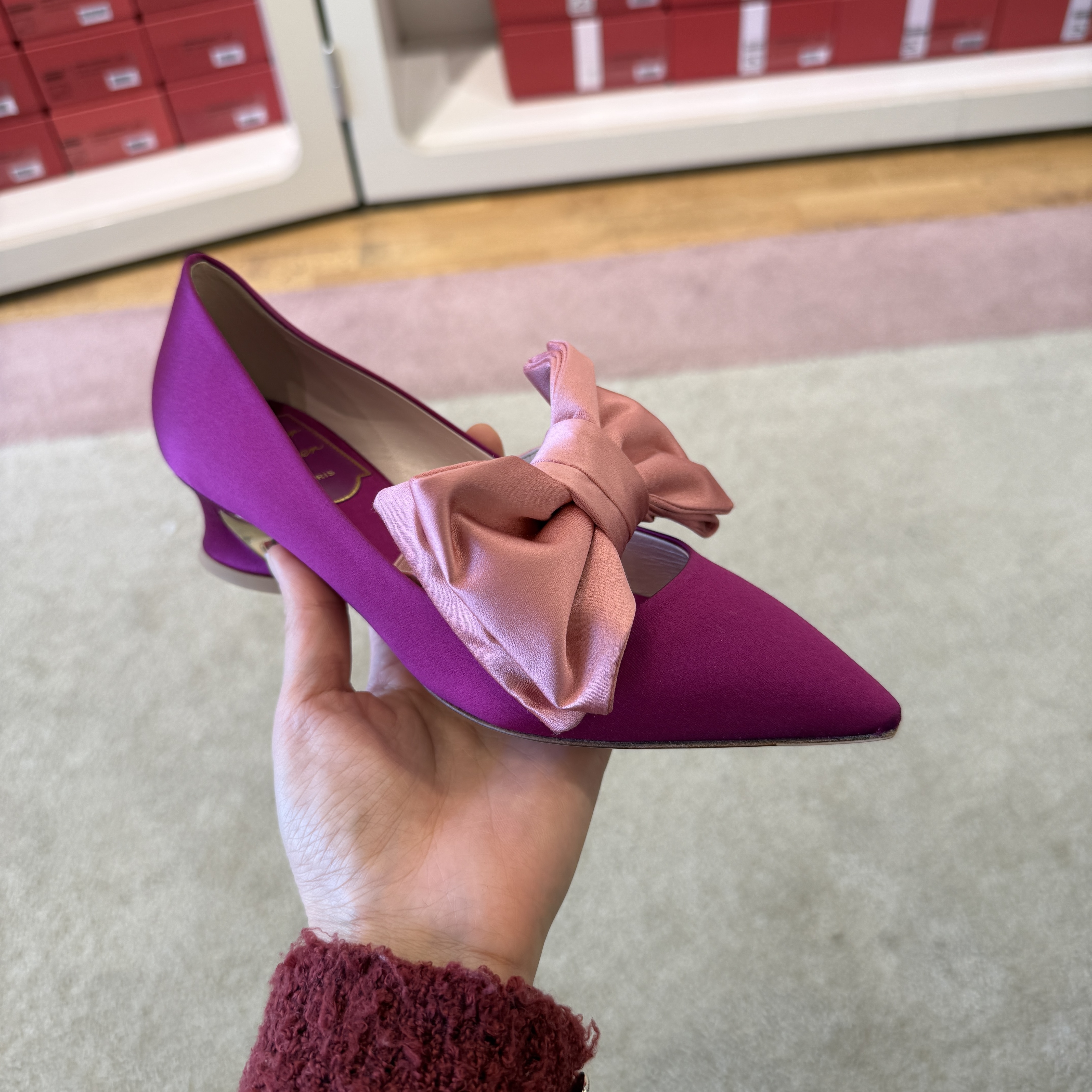 Roger Vivier RV polichinelle bow heels cherry pink