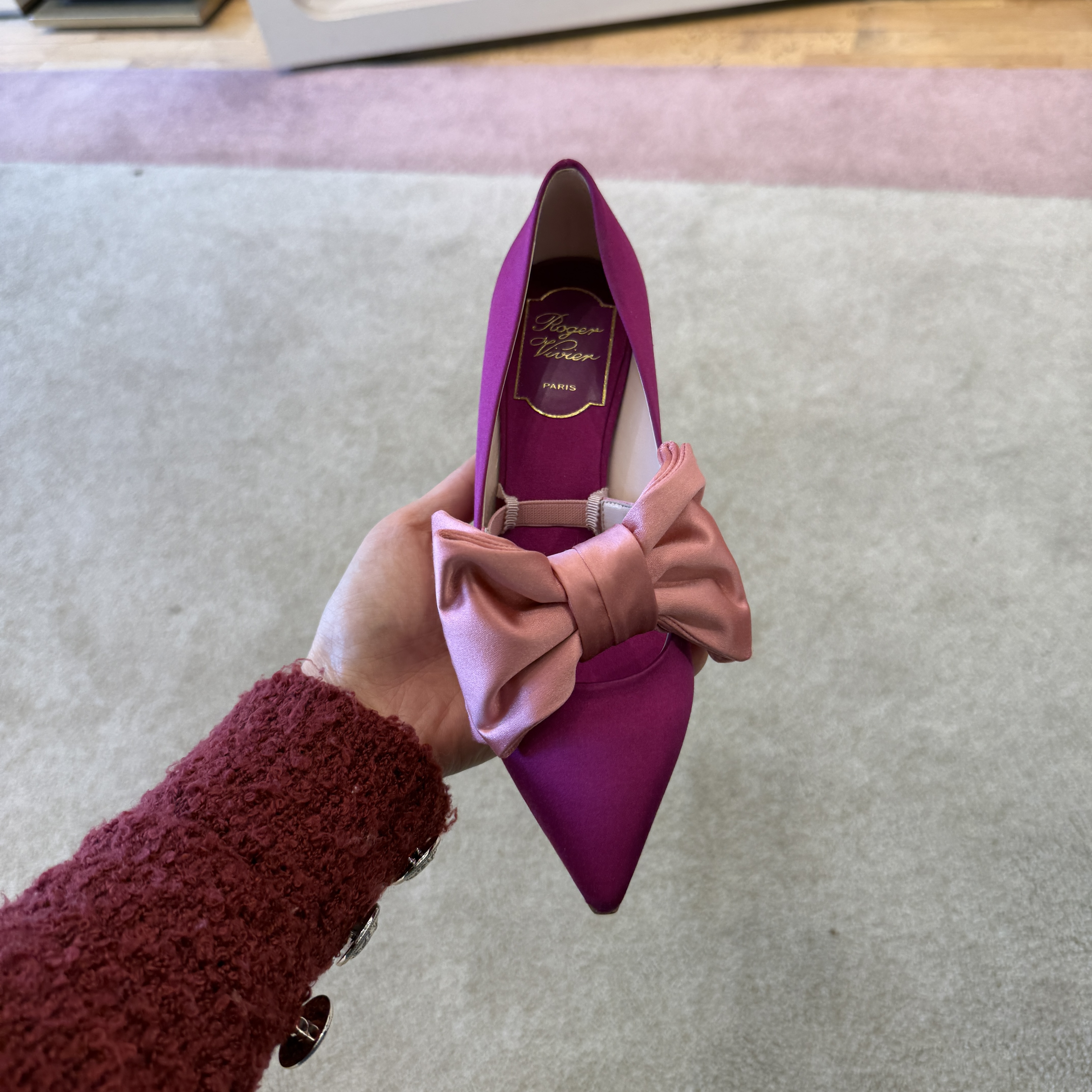 Roger Vivier RV polichinelle bow heels cherry pink