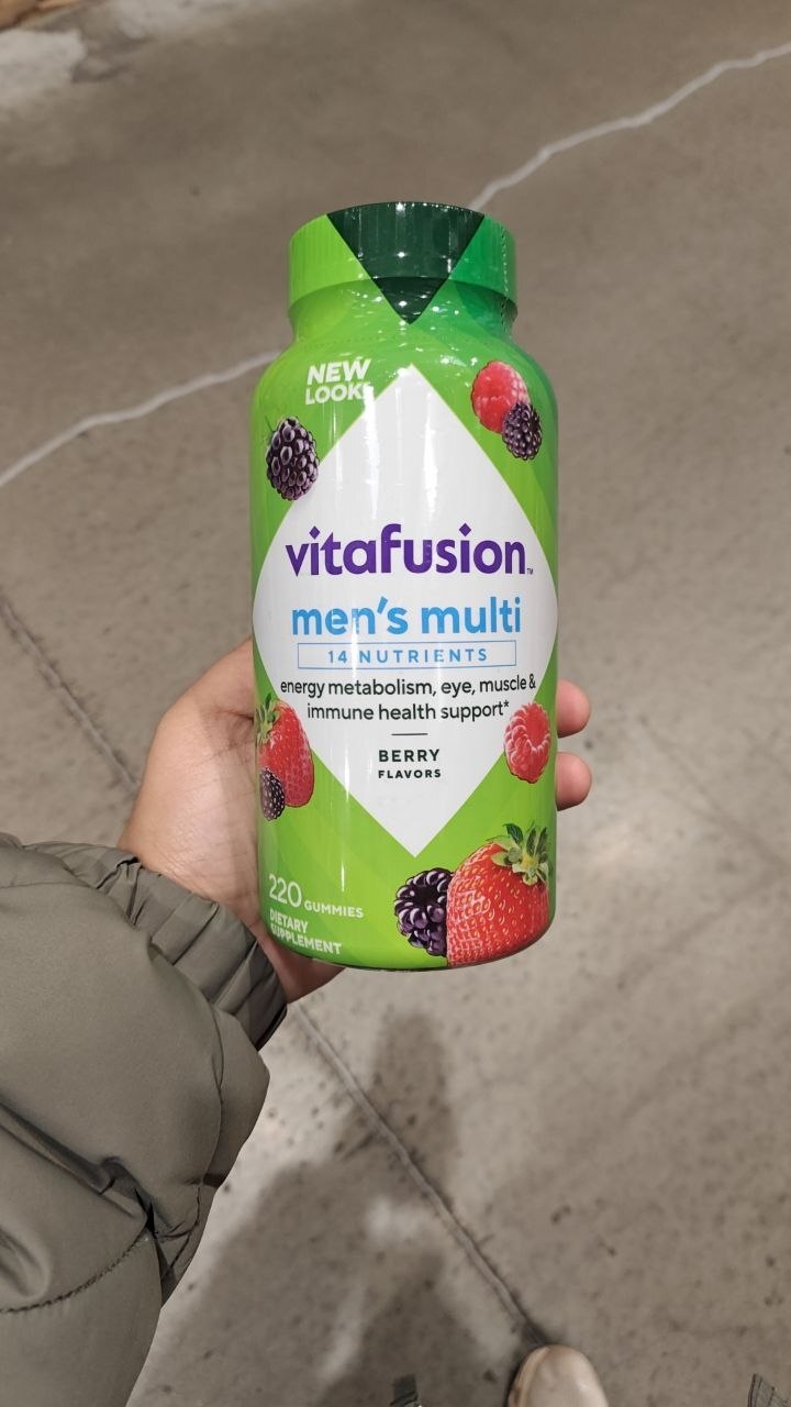 [U] CW VITAFUSION MEN'S MULTIVITAMIN BERRY FLAVORS, 220 GUMMIES, 027917270609 (UCW109)