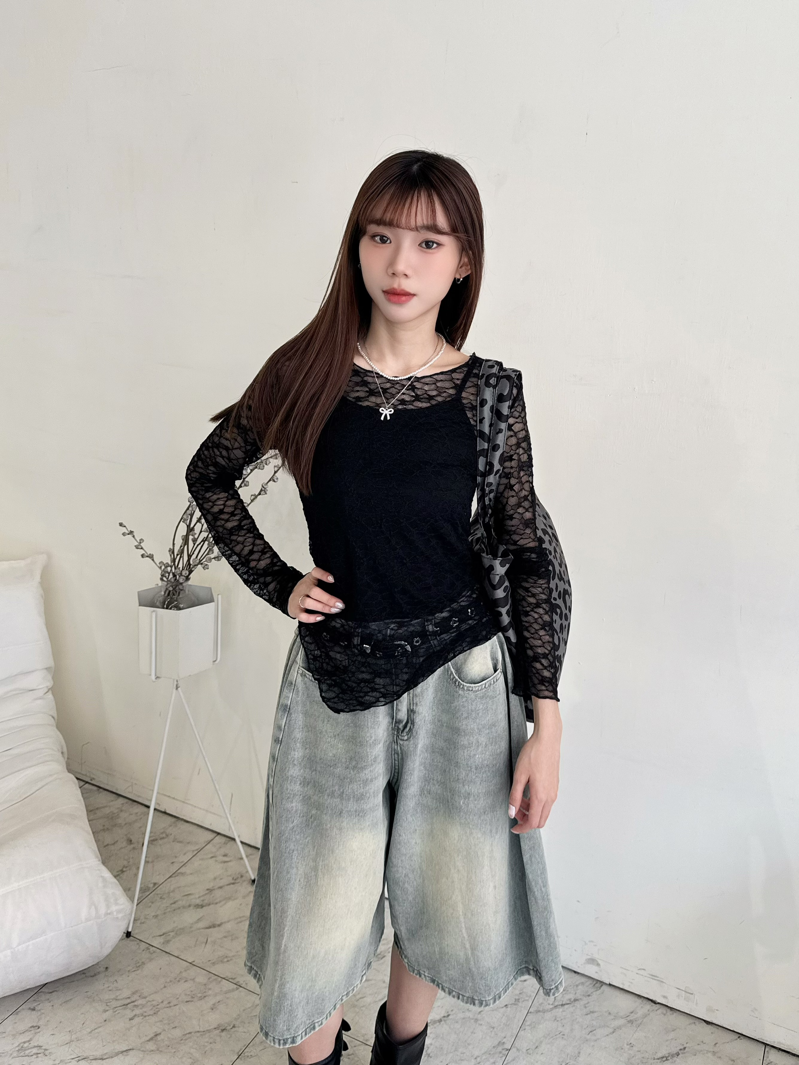 兩件式蕾絲透膚上衣+吊帶-6651