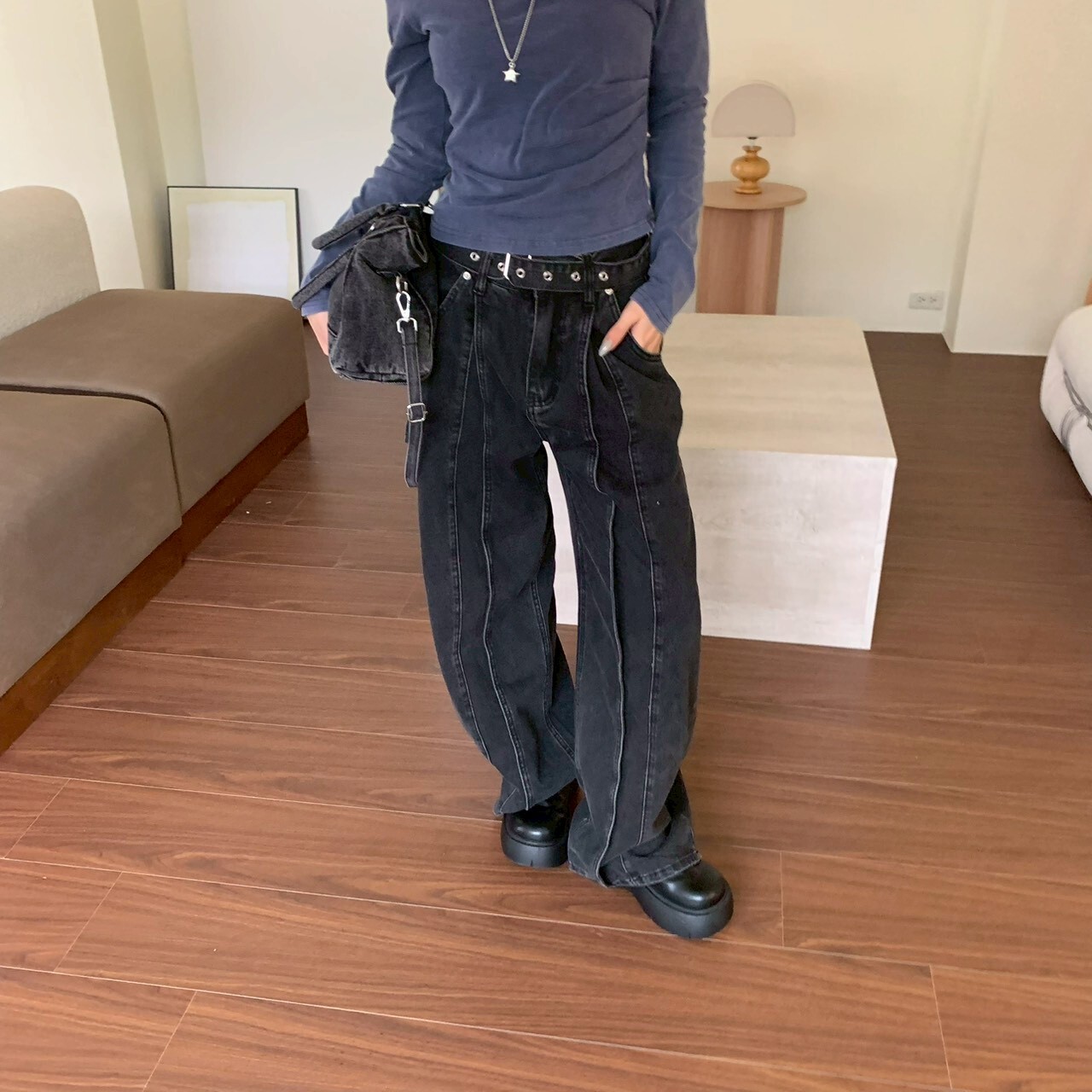 ISA_(附皮帶)零修圖褲型! 車線水洗牛仔長褲_63025