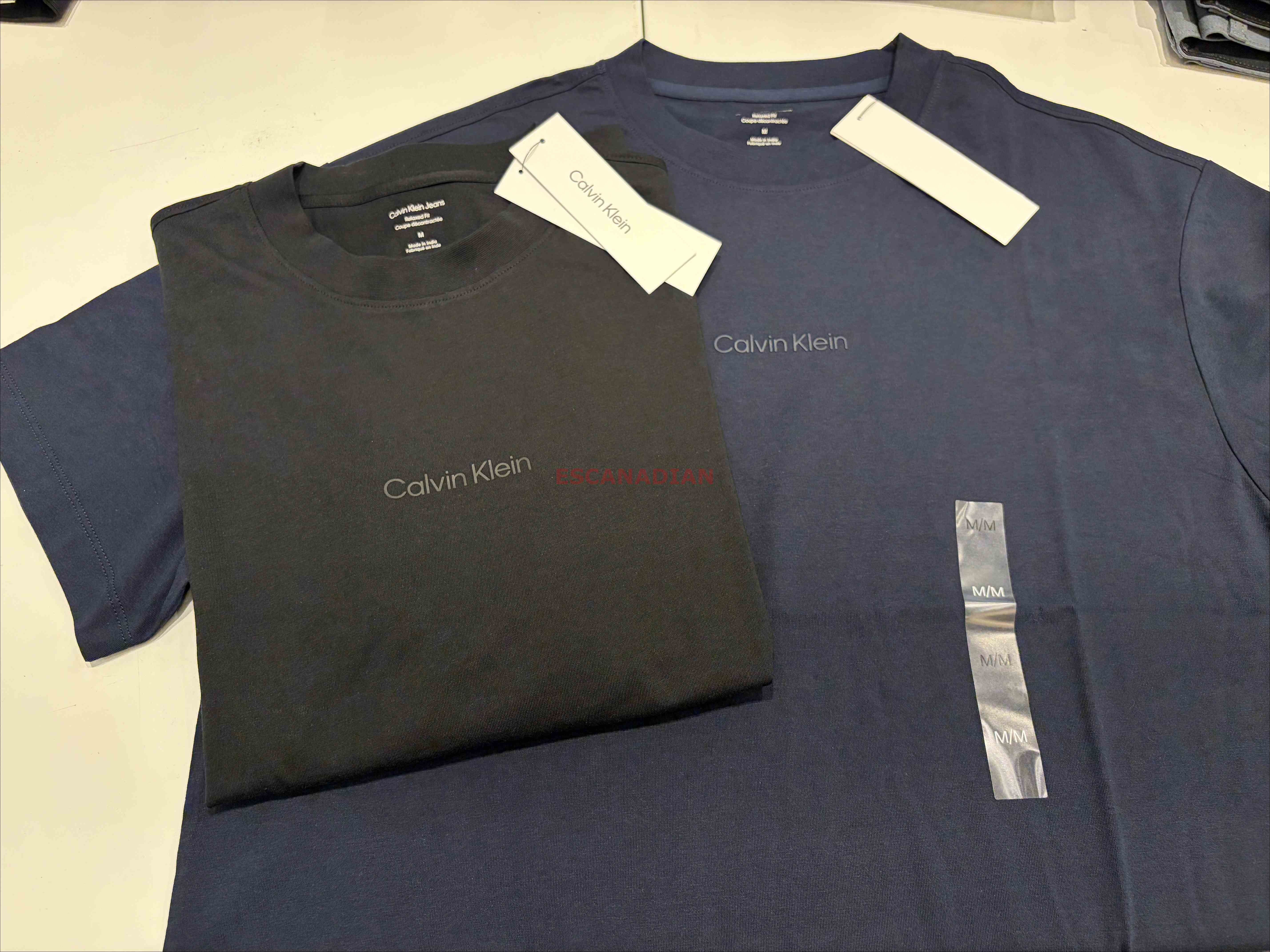 CK 男大人 經典小字樣 寬版 短TEE (2色)