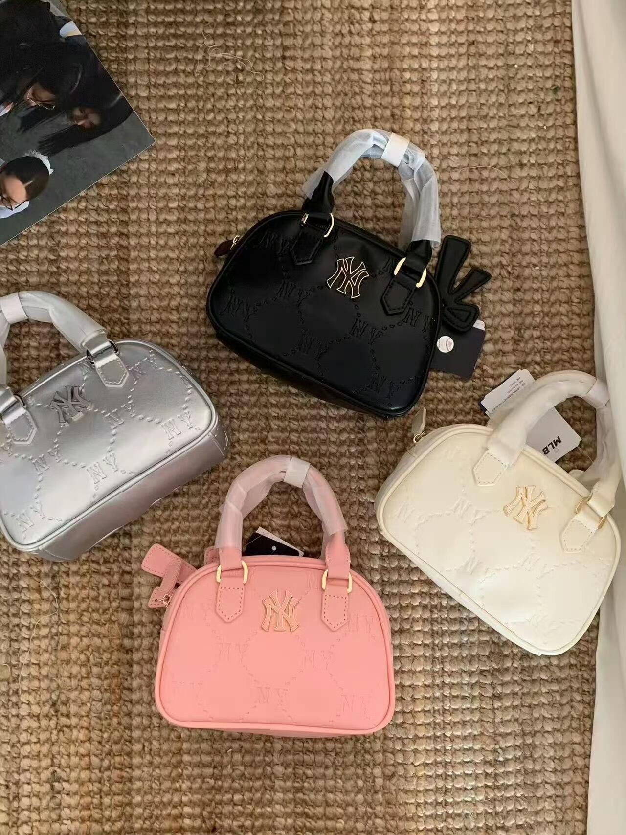 本週限時接單!! MLB 鑽石老花壓紋 皮革保齡球包 斜跨包 手提包 蝴蝶結掛飾 4色(任買兩件7-11免運)/預購