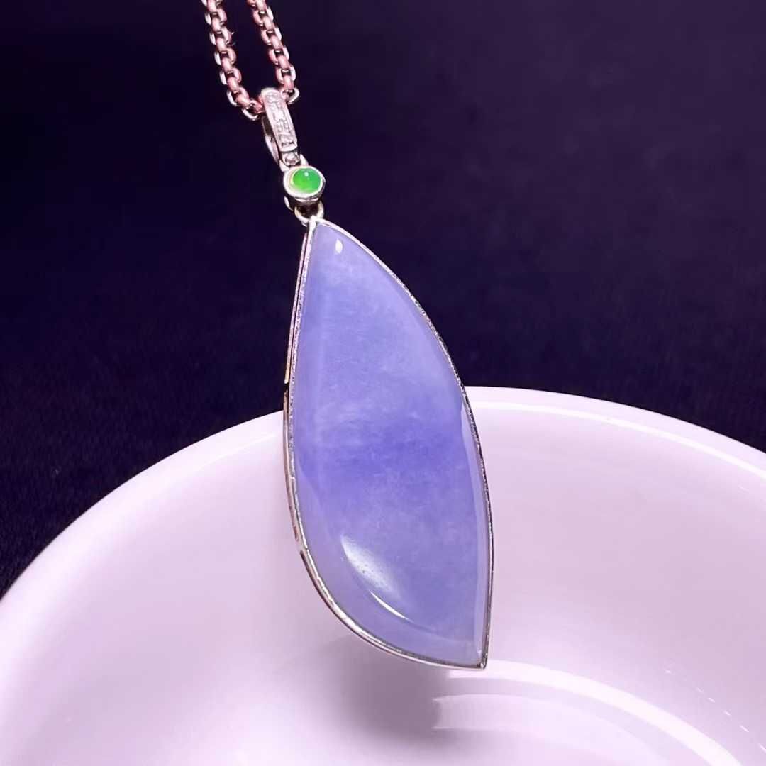 316411 翡翠隨形吊墜