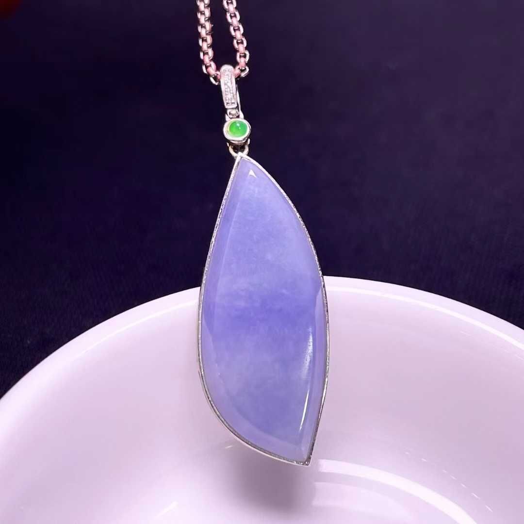 翡翠隨形吊墜,天然翡翠A玉, 緬甸玉, Jade, Jadeite