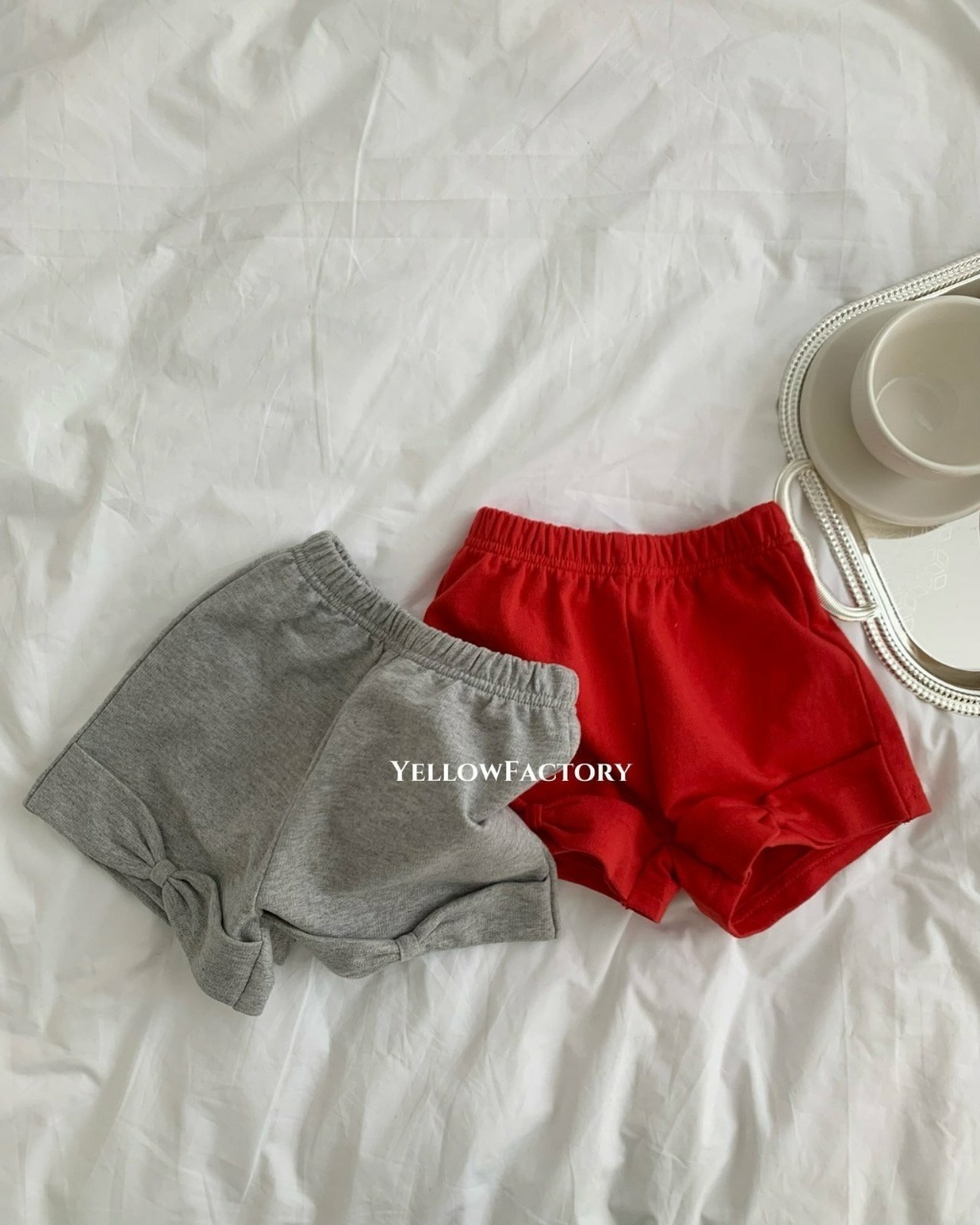 正韓夏Yellowfactory 夏季兩色蝴蝶結短褲
