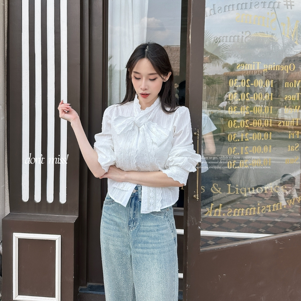 【陪你喝cafe】DOMISS法式蝴蝶結領蕾絲襯衫 溫柔氣質荷葉邊上衣 約會穿搭