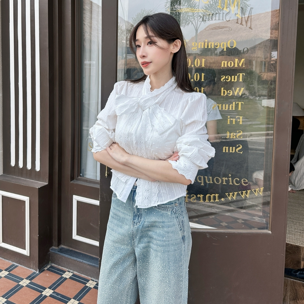 【陪你喝cafe】DOMISS法式蝴蝶結領蕾絲襯衫 溫柔氣質荷葉邊上衣 約會穿搭