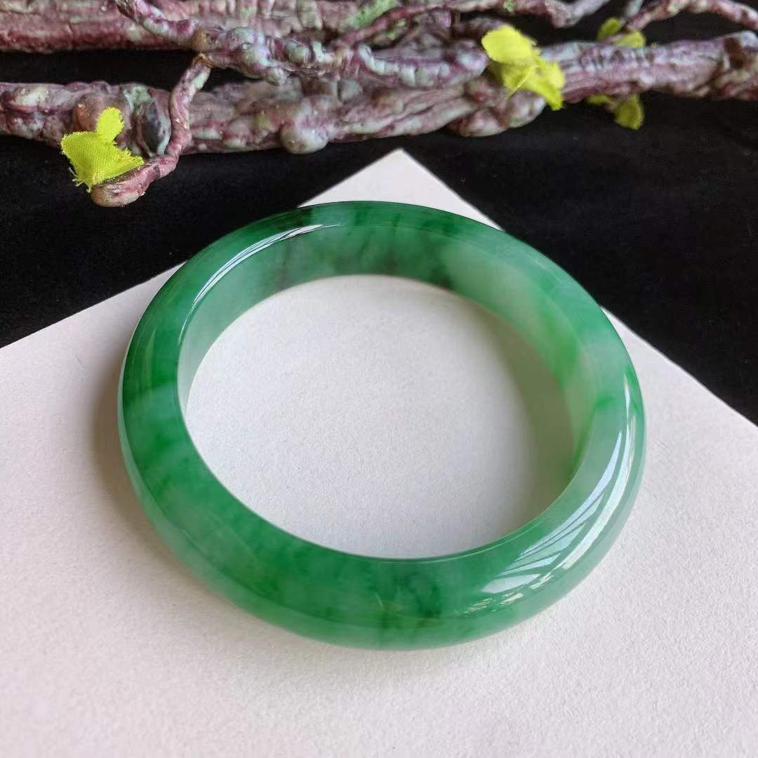 翡翠冰種膠潤辣陽綠正圈手鐲,天然翡翠A玉, 緬甸玉, Jade, Jadeite