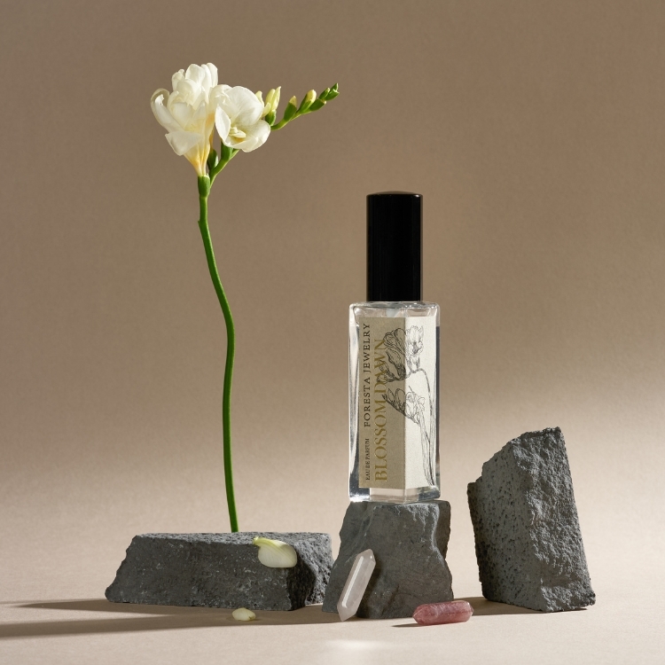 四季祈願淡香精｜春．花曦境 Blossom Dawn 訂製香水 30ml 粉水晶 草莓石英 招正緣 喚醒戀愛磁場