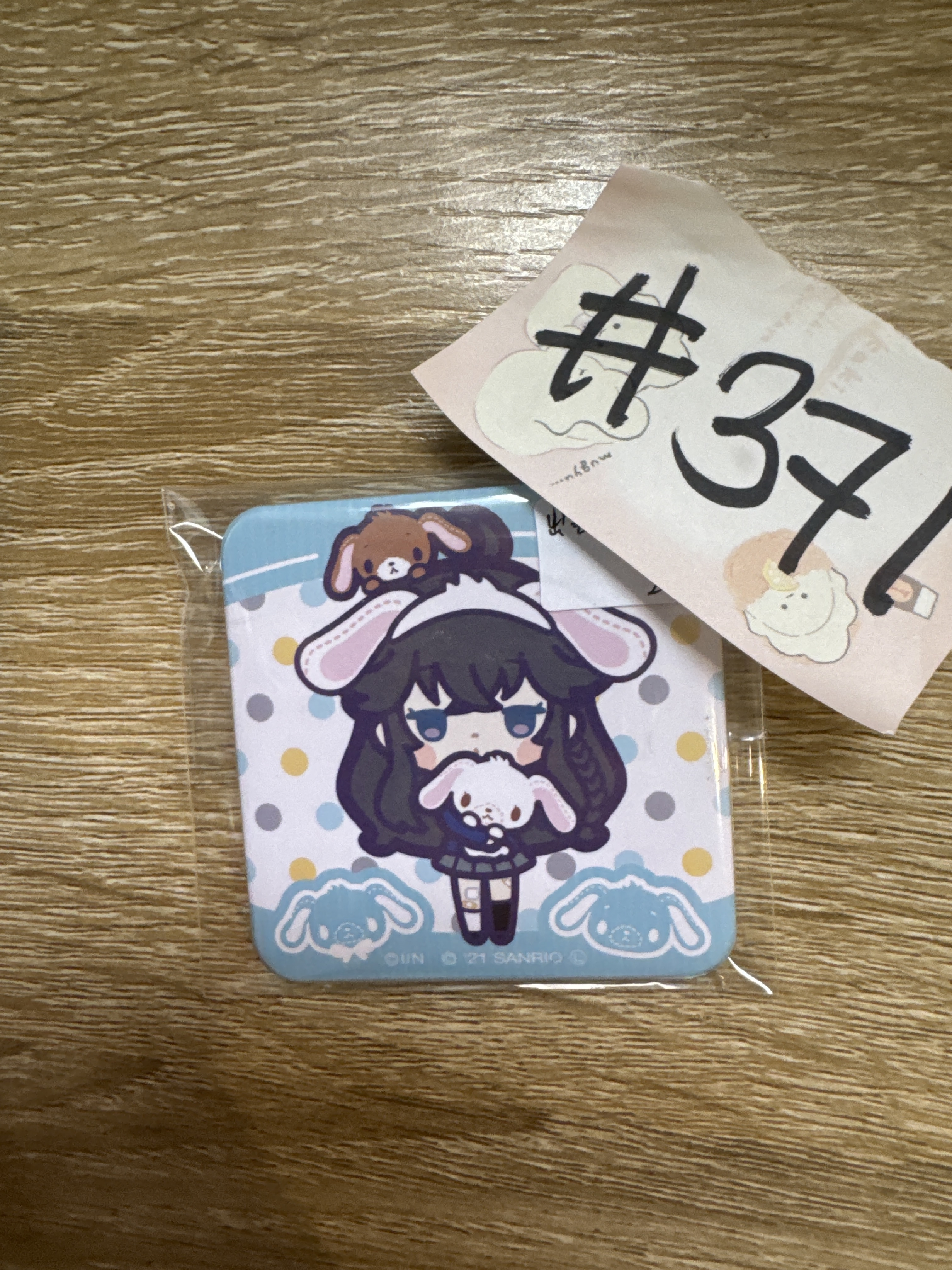 彩虹社  出雲 襟章#371
