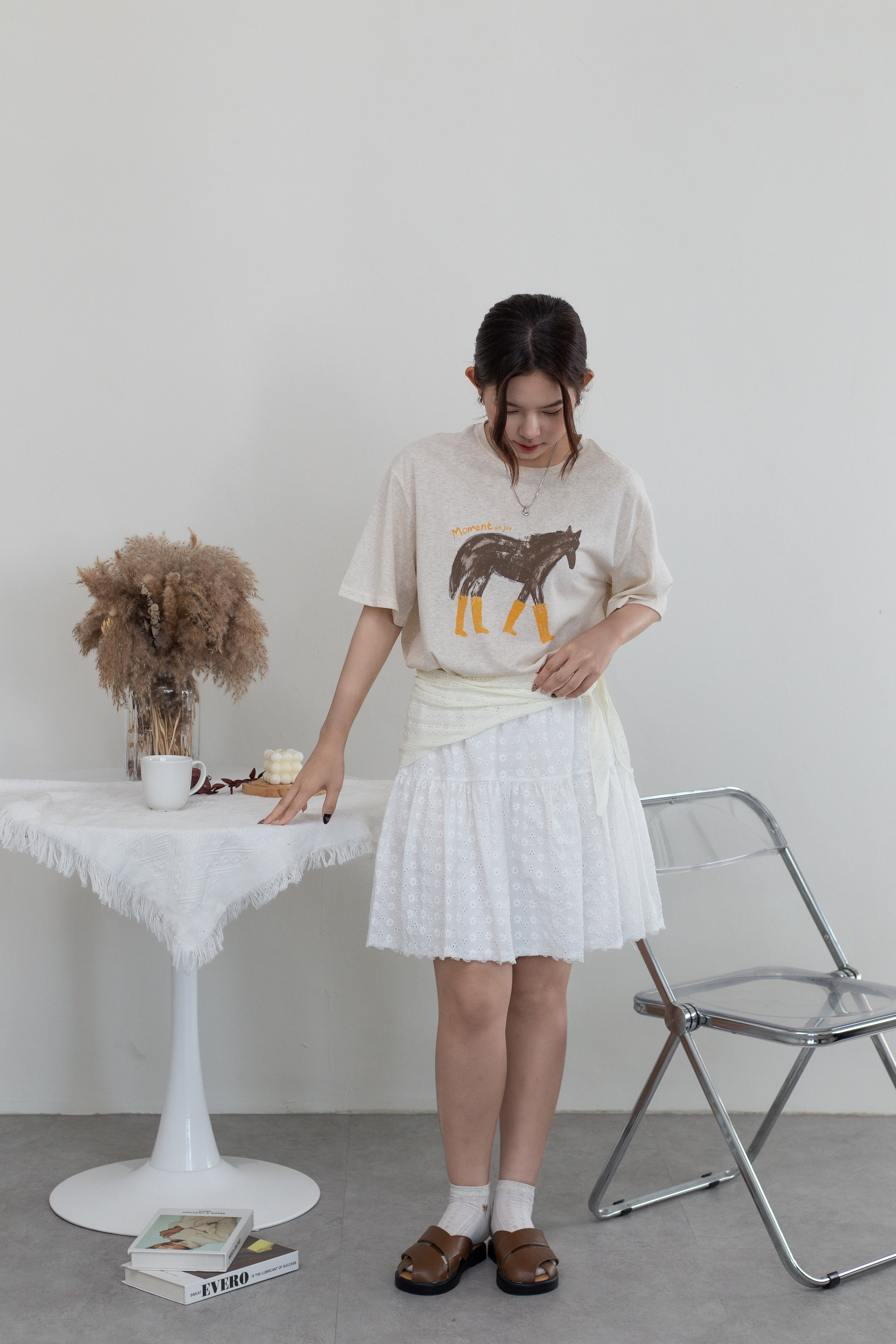 Mathra Relaxed Tee Beige (with scarf) -2664TSBEI