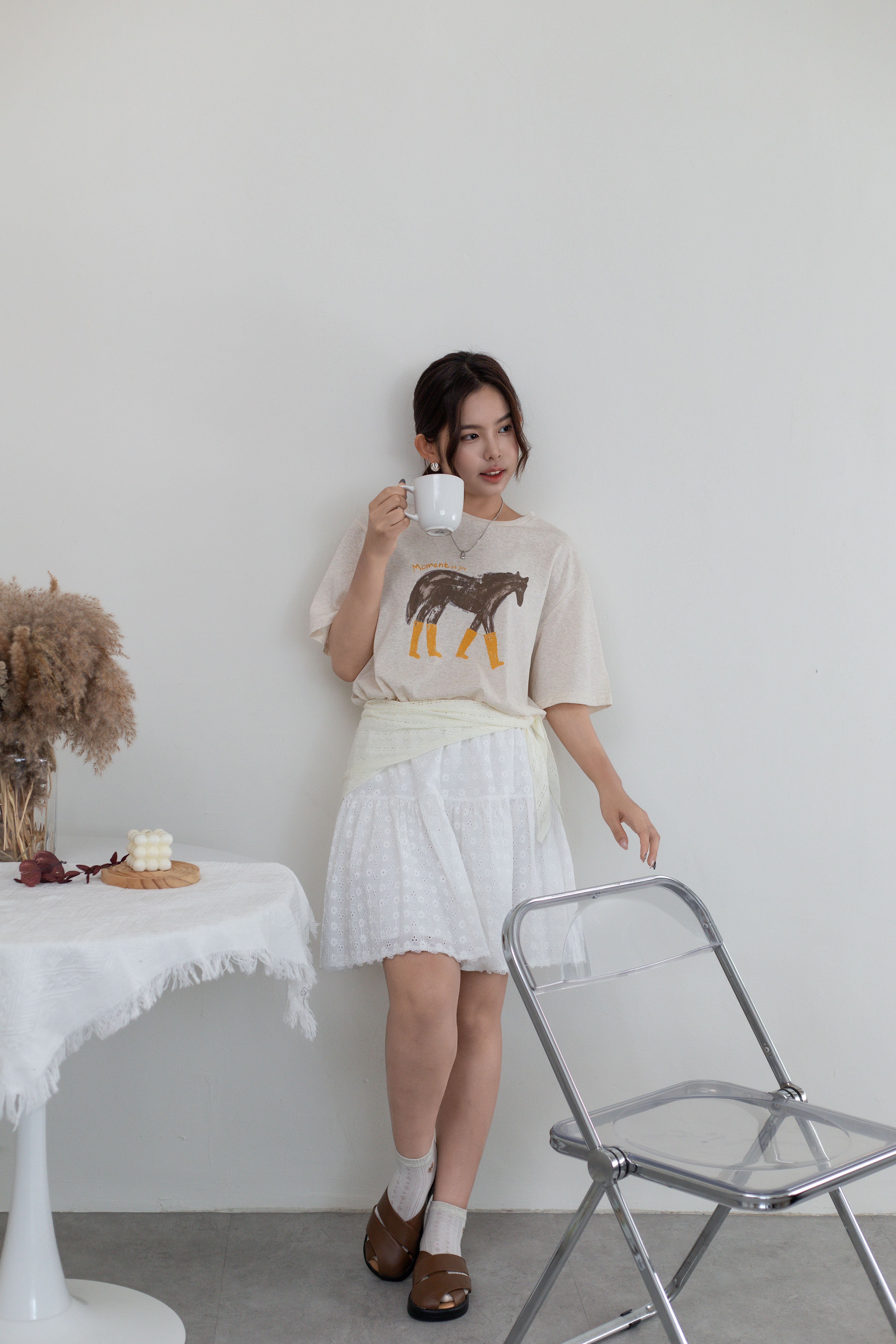 Mathra Relaxed Tee Beige (with scarf) -2664TSBEI