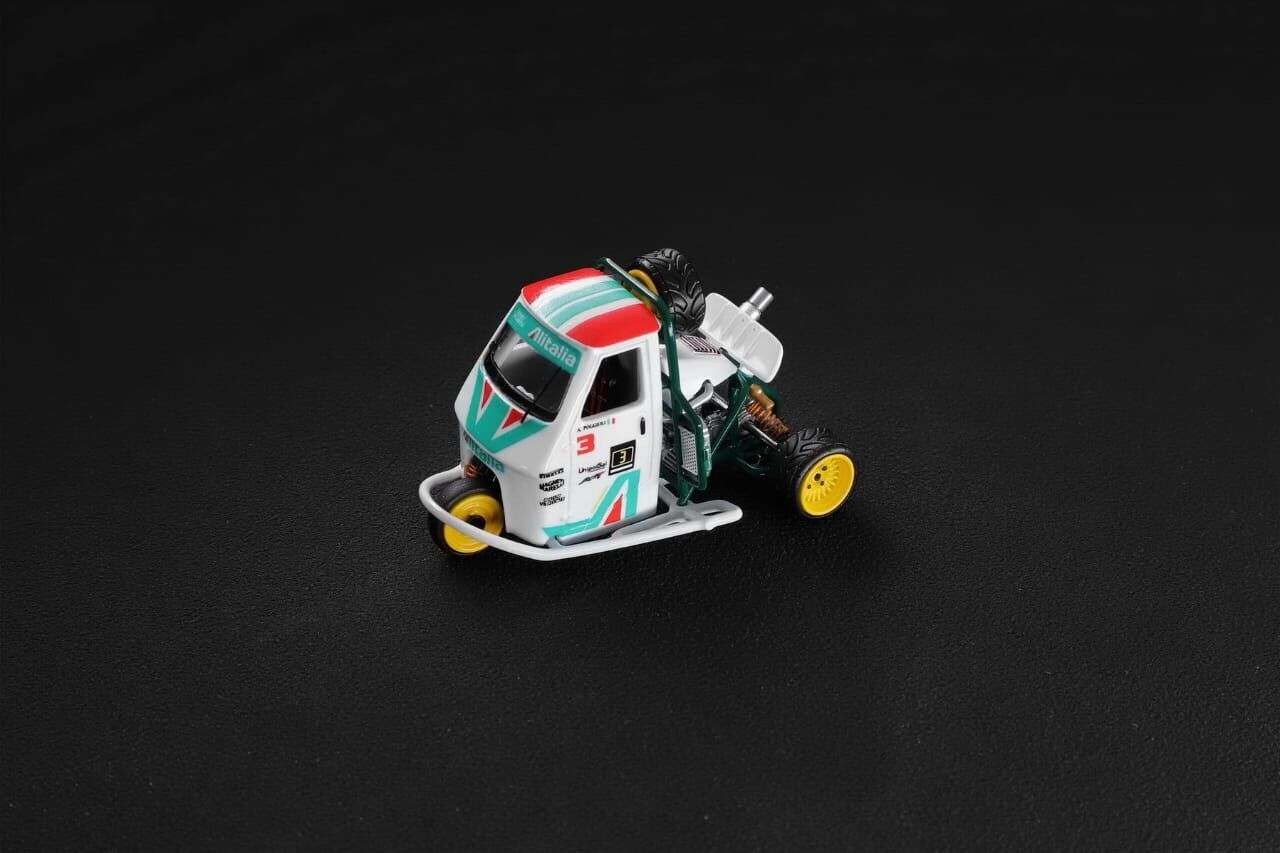 PO-$140 * LIBERTY64 * 1:64 TRICAR ALITALIA