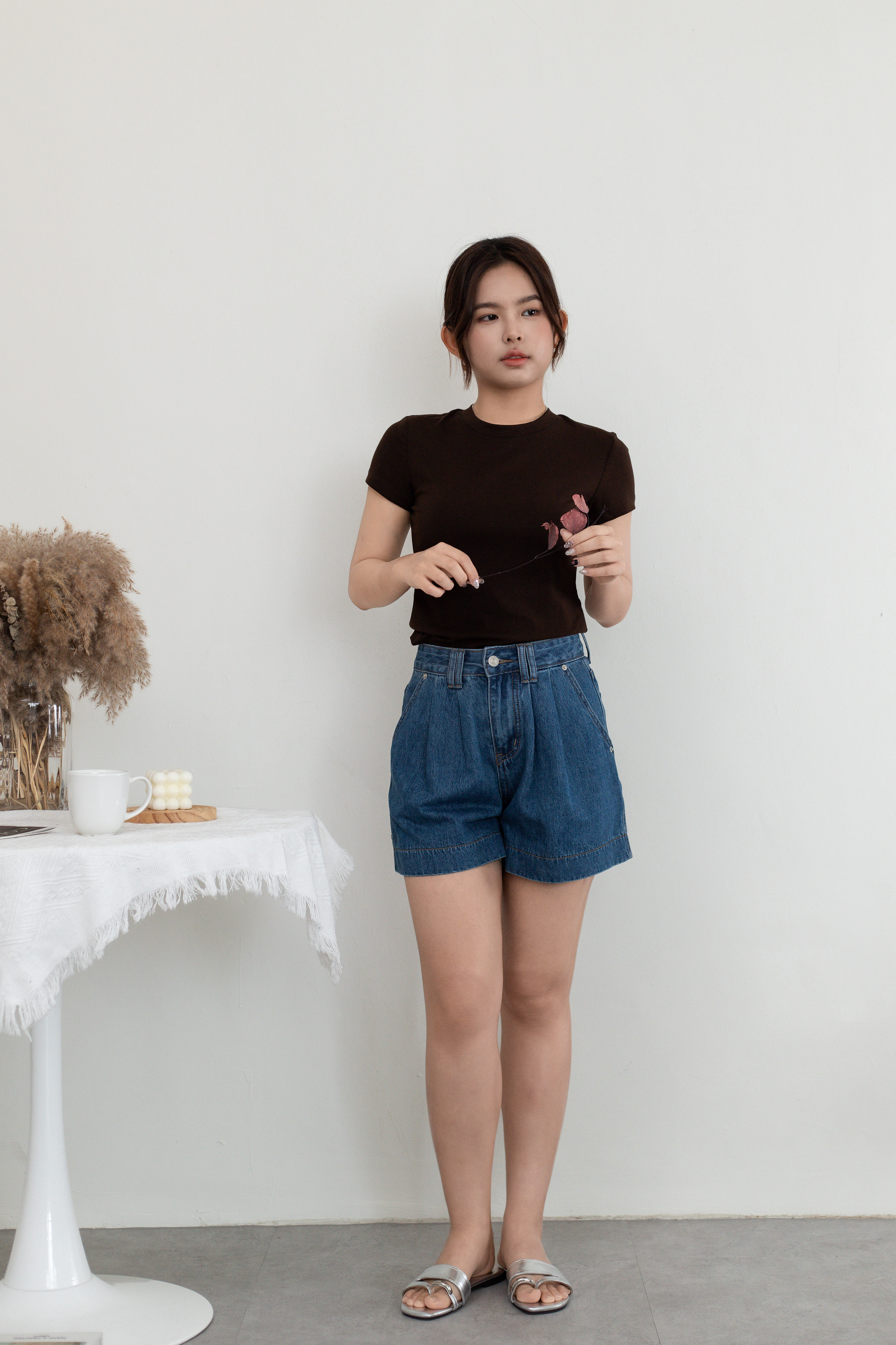 Milene Clean Cut Tee Brown-2659TSBRO