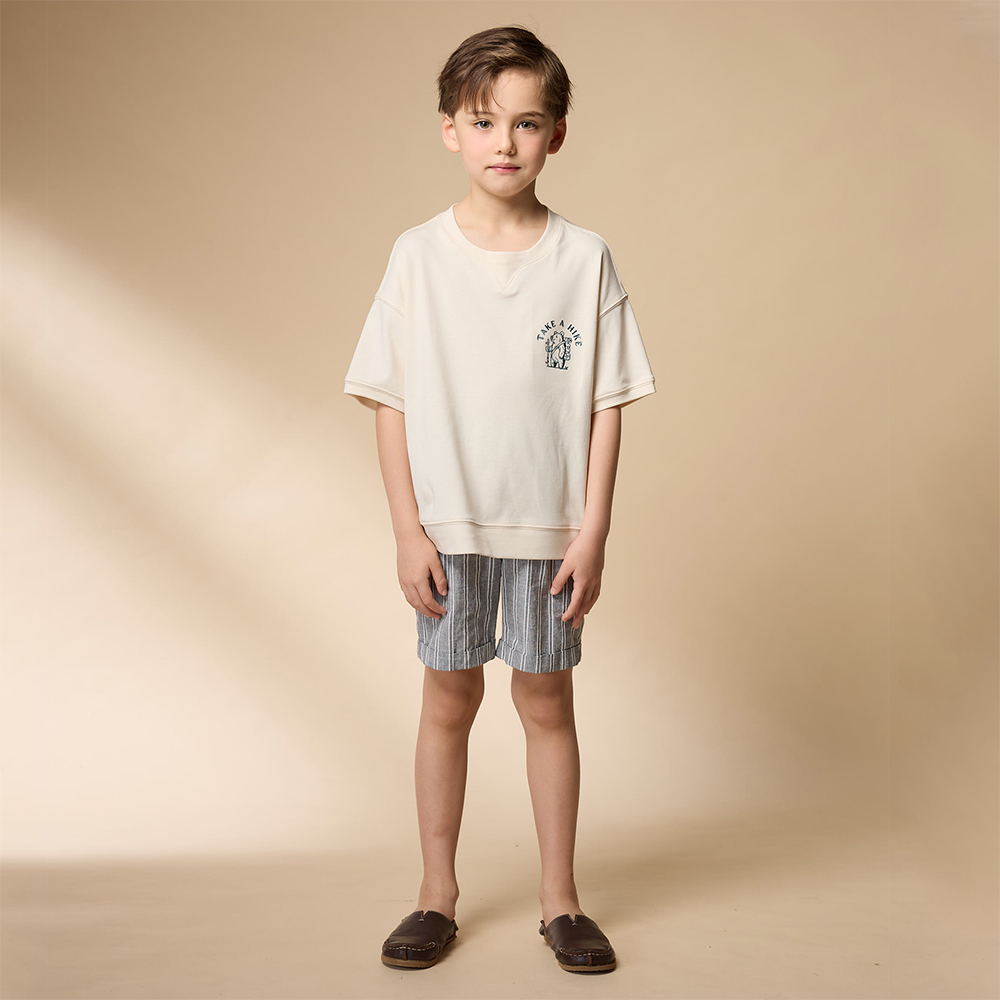 PIPPY 休閒剪接小熊散步純棉圓領短袖上衣 米白