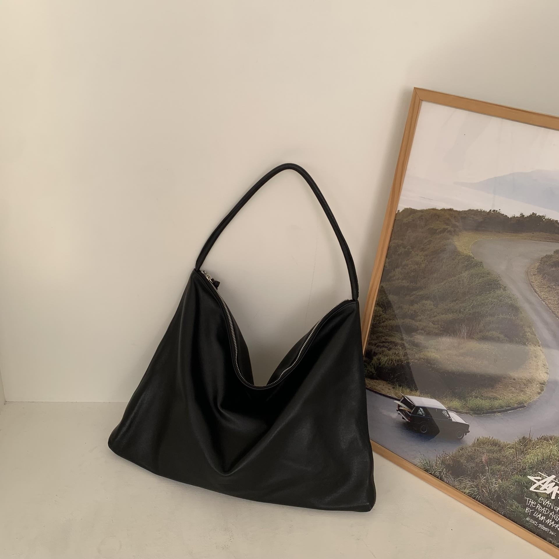 【 4/19收單 】｜Bucks & Leather Momo L 大容量托特包包