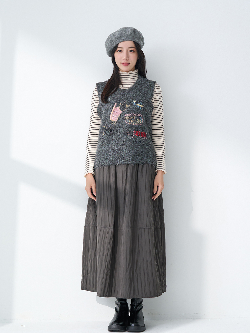 日系雜貨貓咪繡花毛海鬆軟針織背心