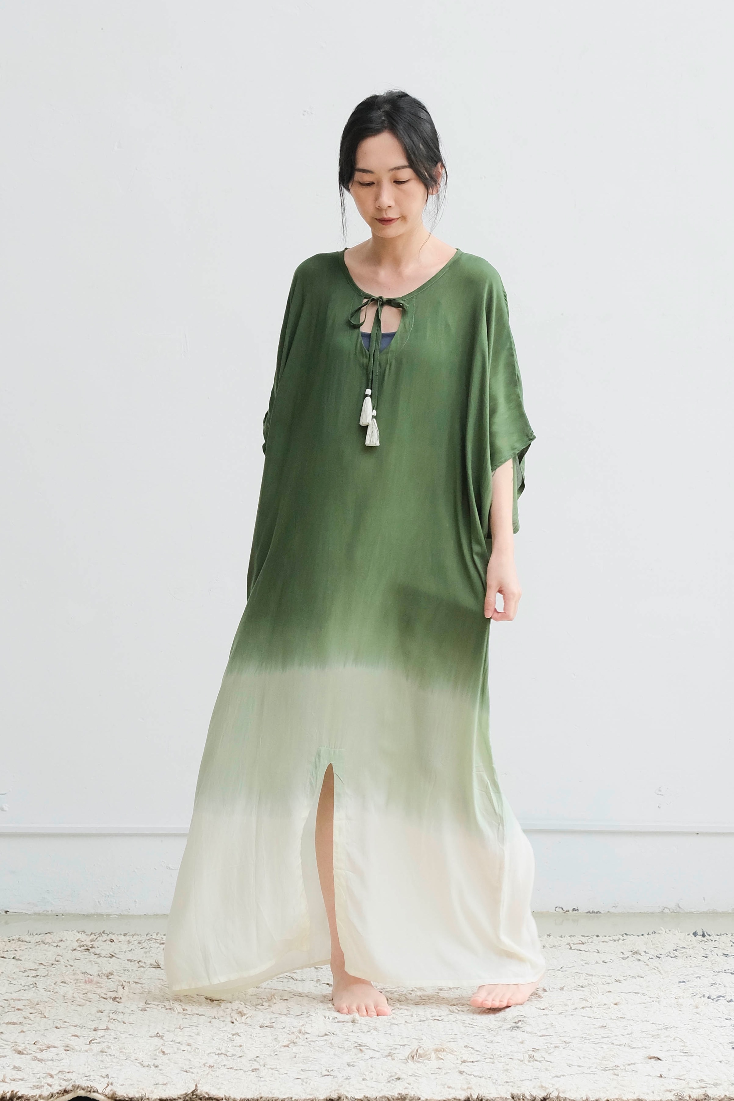 綁帶流蘇漸層洋裝罩衫 / 嫘縈 草綠