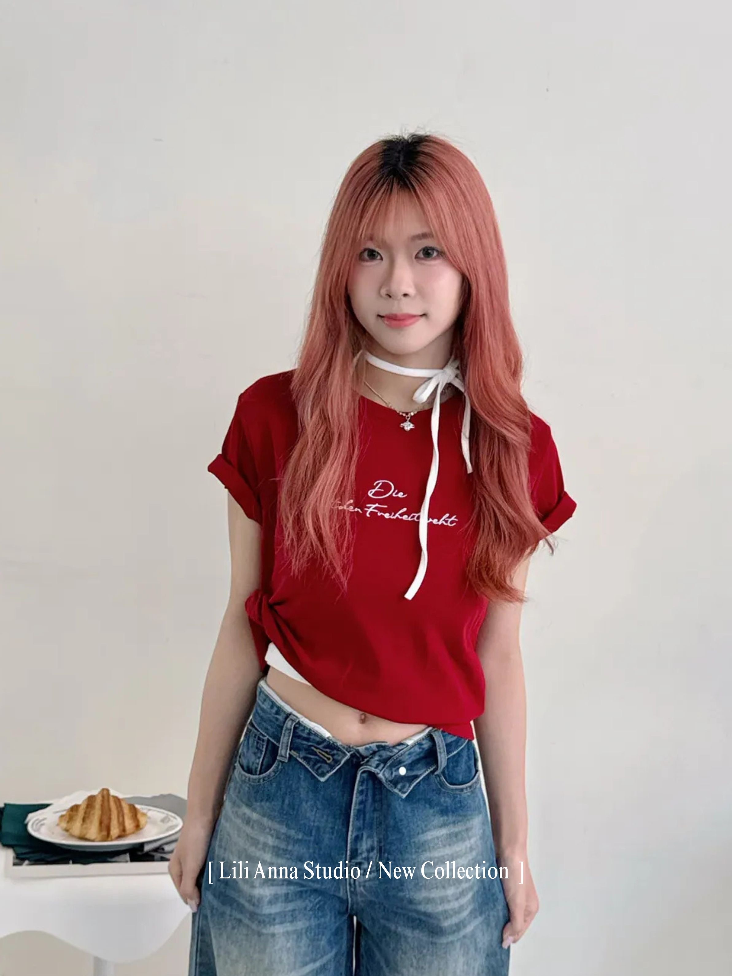 英文字母圓領上衣-0311