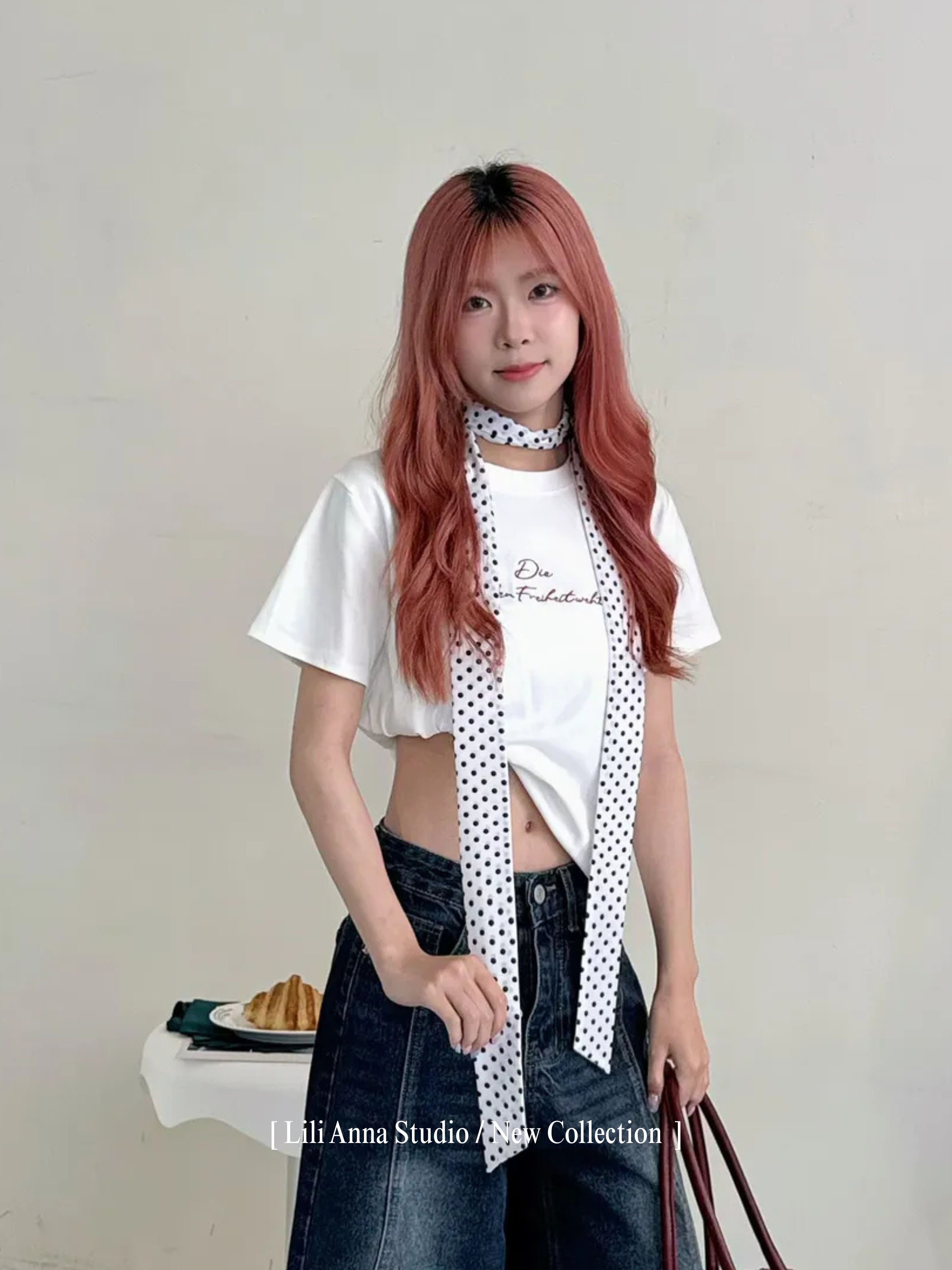 英文字母圓領上衣-0311