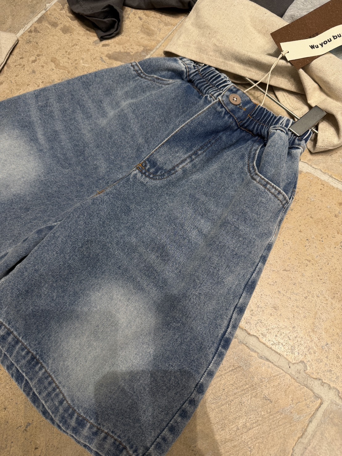 wy2658牛仔刷白五分褲